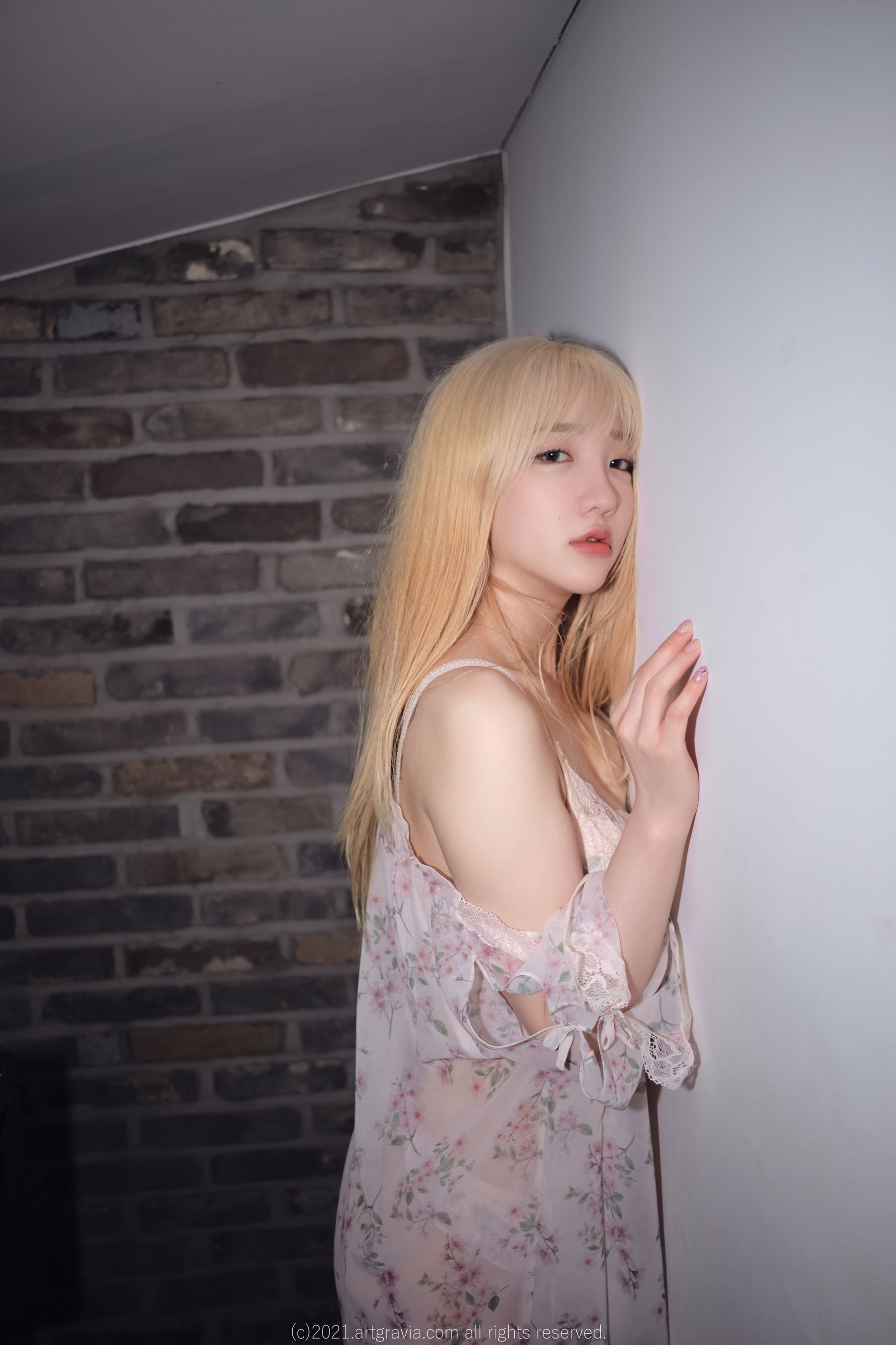 [ARTGRAVIA] VOL.252 YEEUN [67P] 插图2
