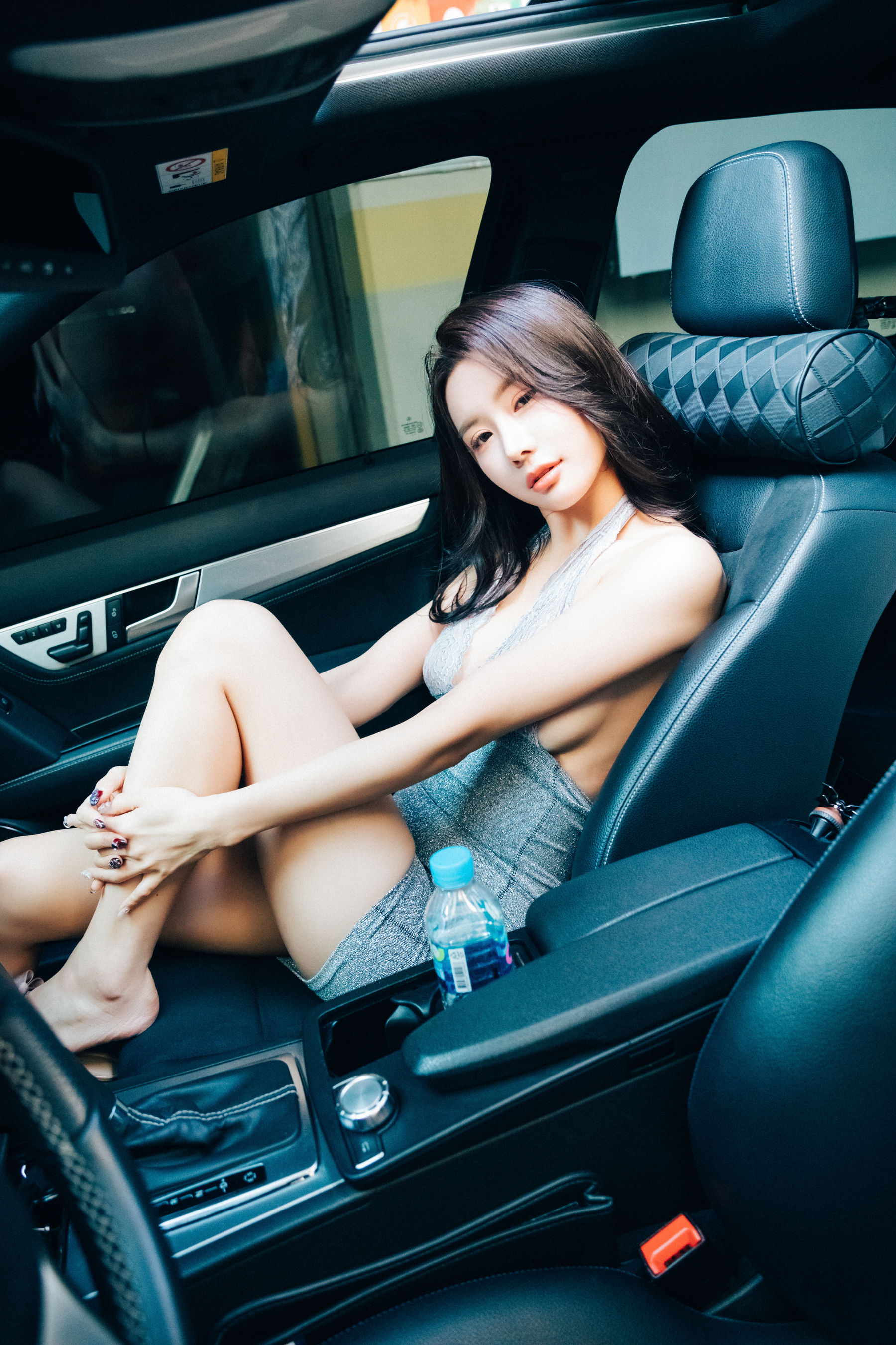 [LOOZY] Yeonyu – Yano driver [99P] 2023-05-14 13:05:00 - 妍画集-妍画集