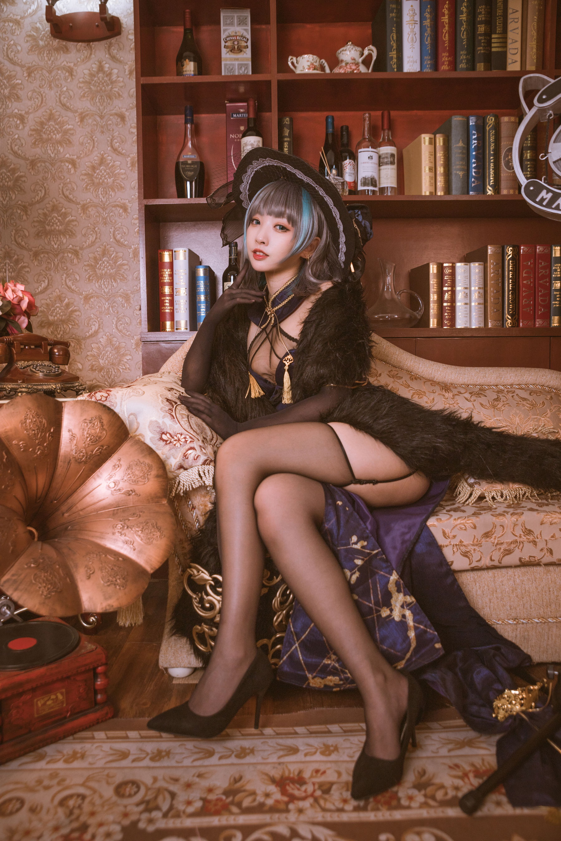 宫本桜 – 柴郡旗袍 音乐绚烂CaitSith [20P]-妍画集