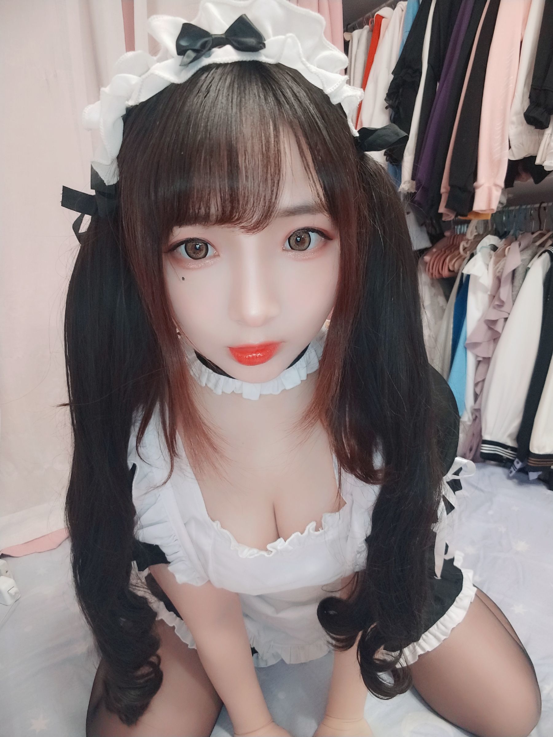 二次元美女古川kagura – 黑丝女仆 [49P]-妍画集