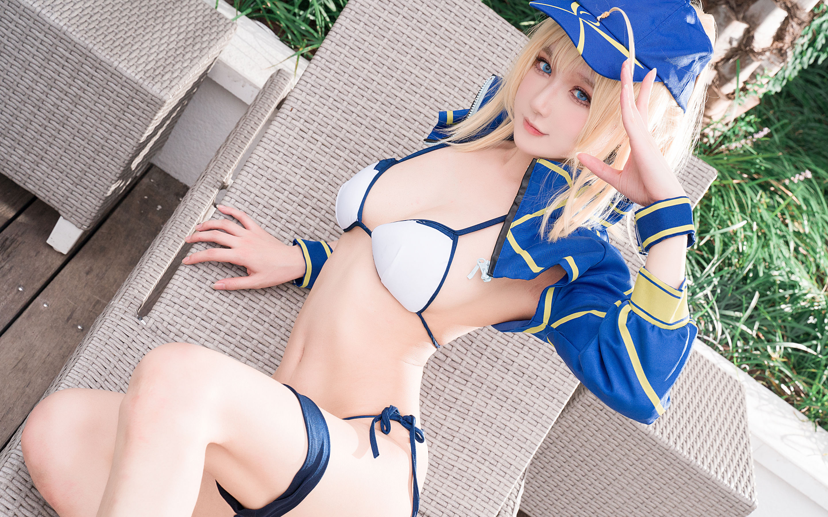 动漫博主阿包也是兔娘 – 冲田总司泳装 [25P]-妍画集