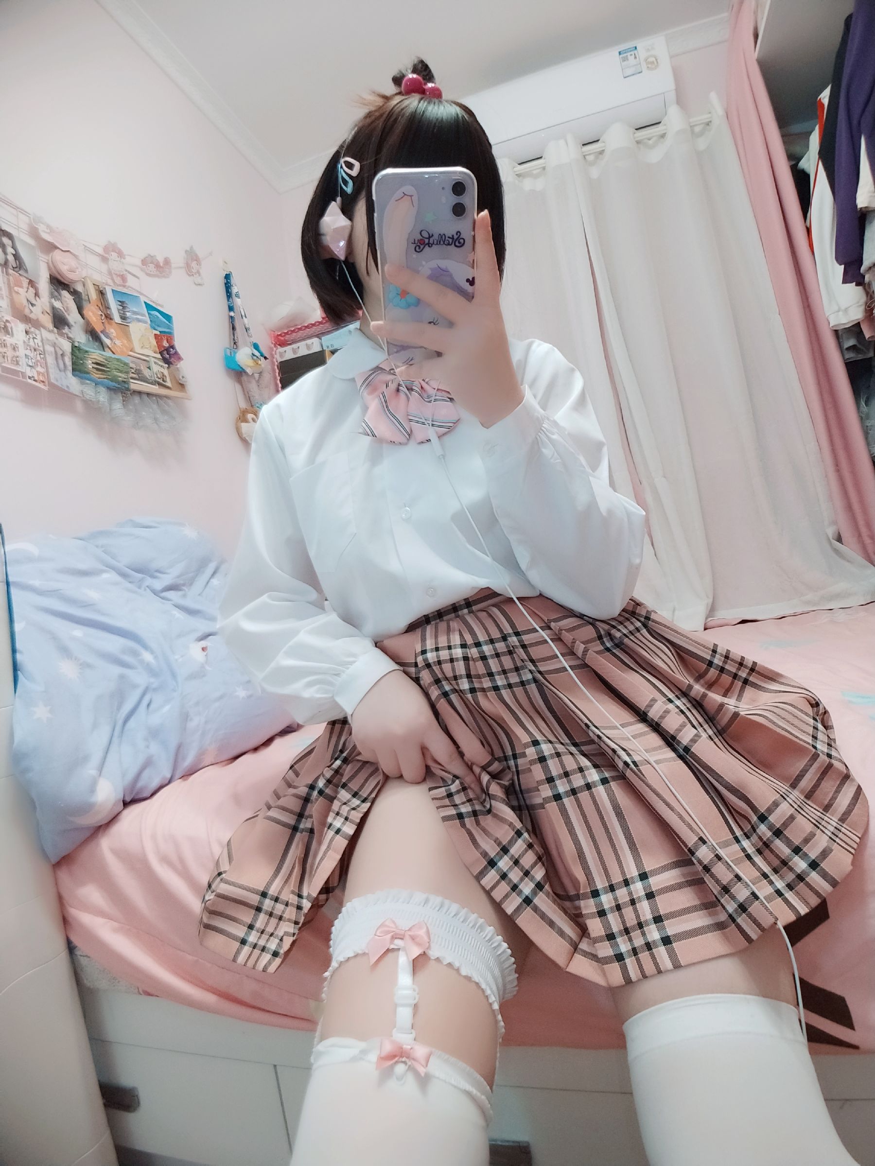 二次元美女古川kagura – 白丝JK [41P]-妍画集