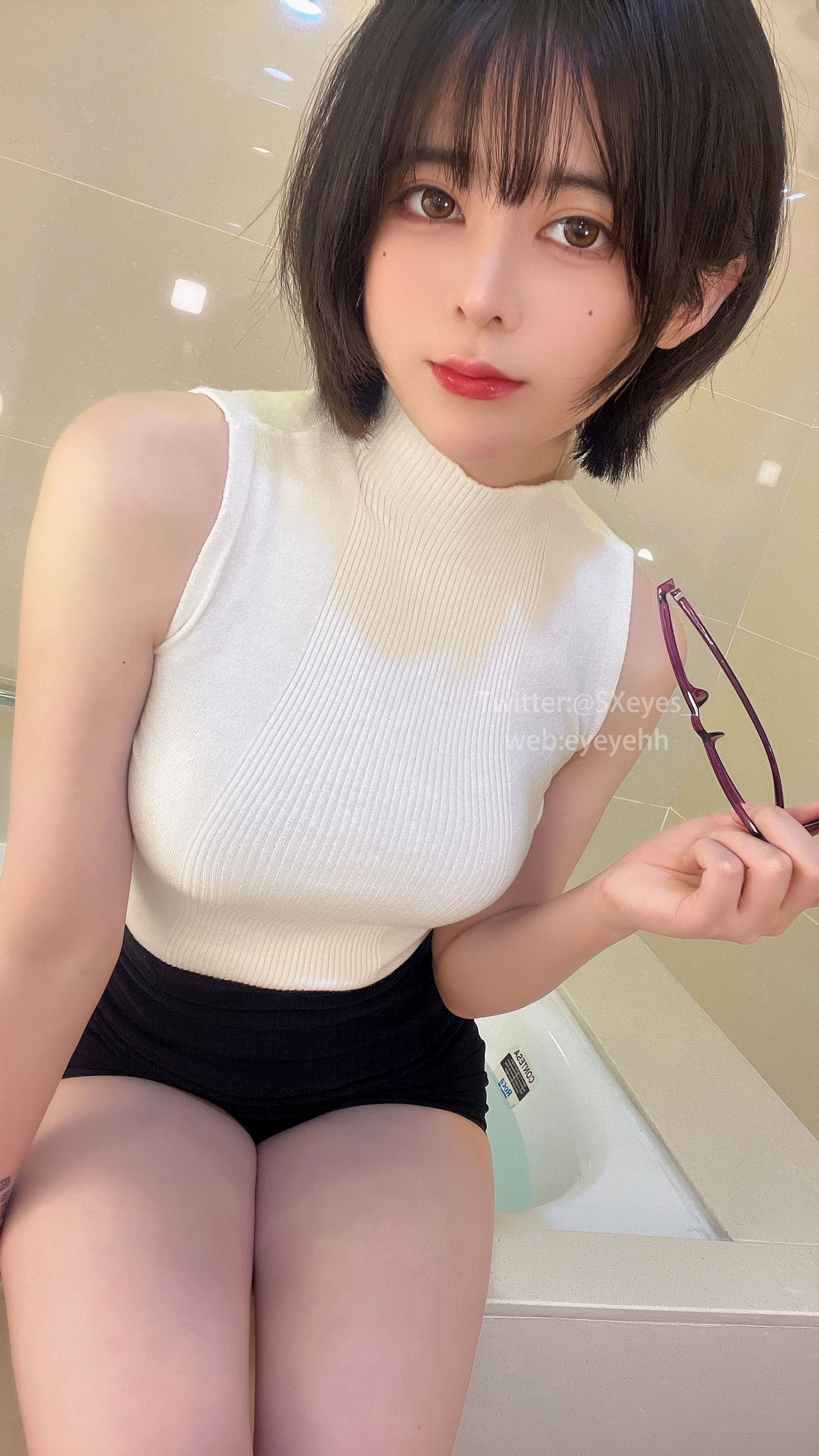 萌妹子眼酱大魔王w – 风吕に入る [26P]-妍画集