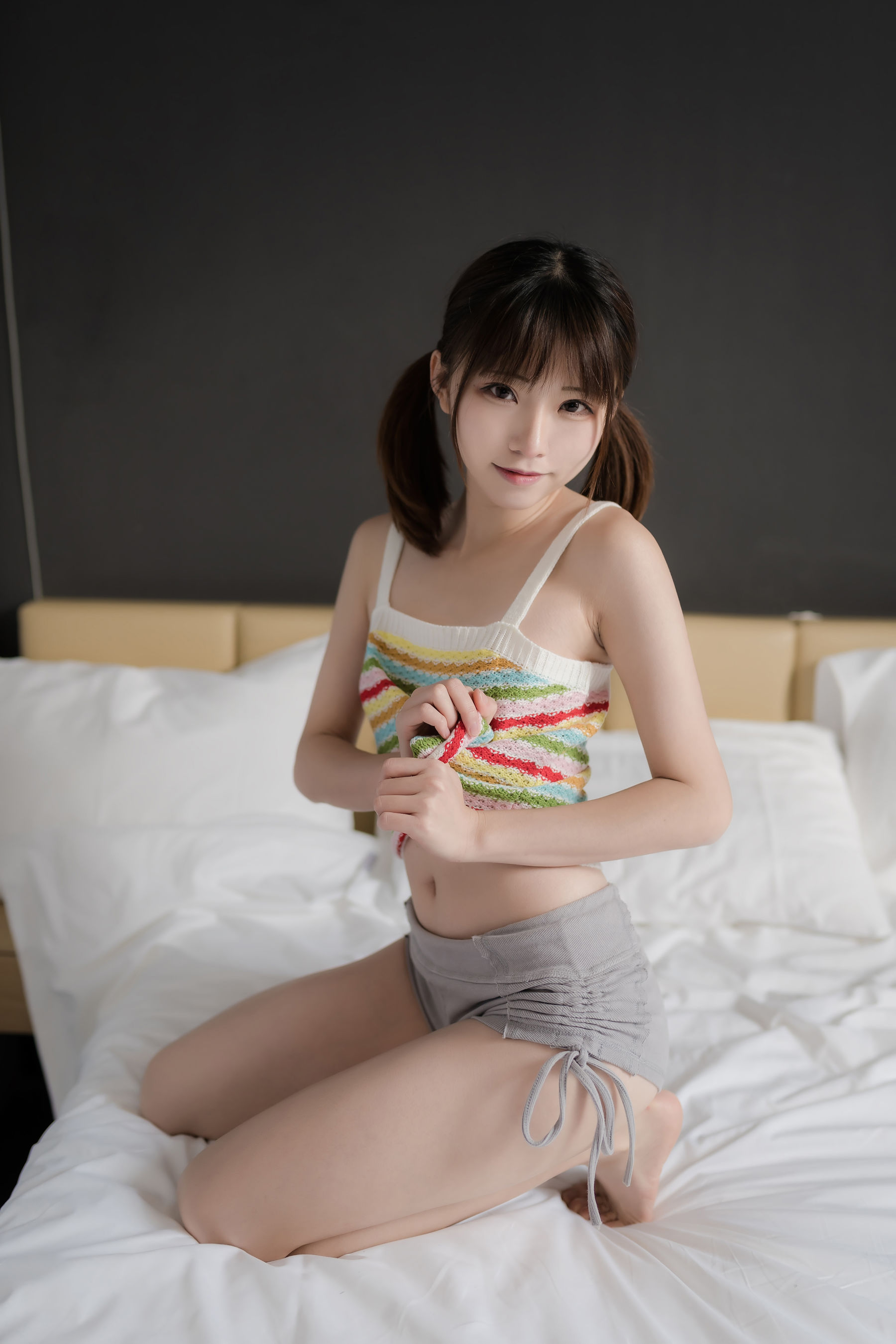 动漫博主Kitaro_绮太郎 – 邻家女孩 [40P]-妍画集