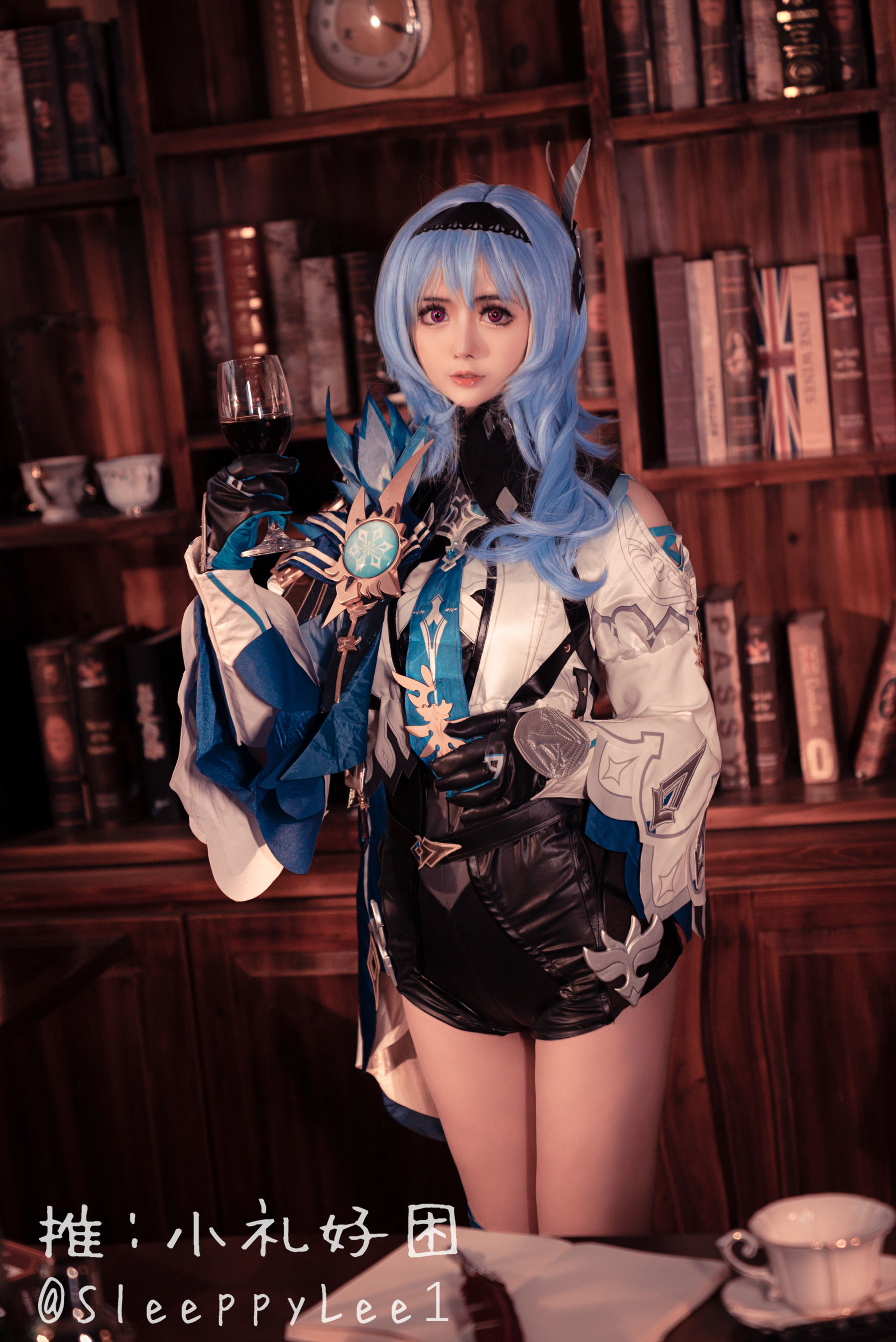 小礼好困 – 优菈 [10P]-妍画集