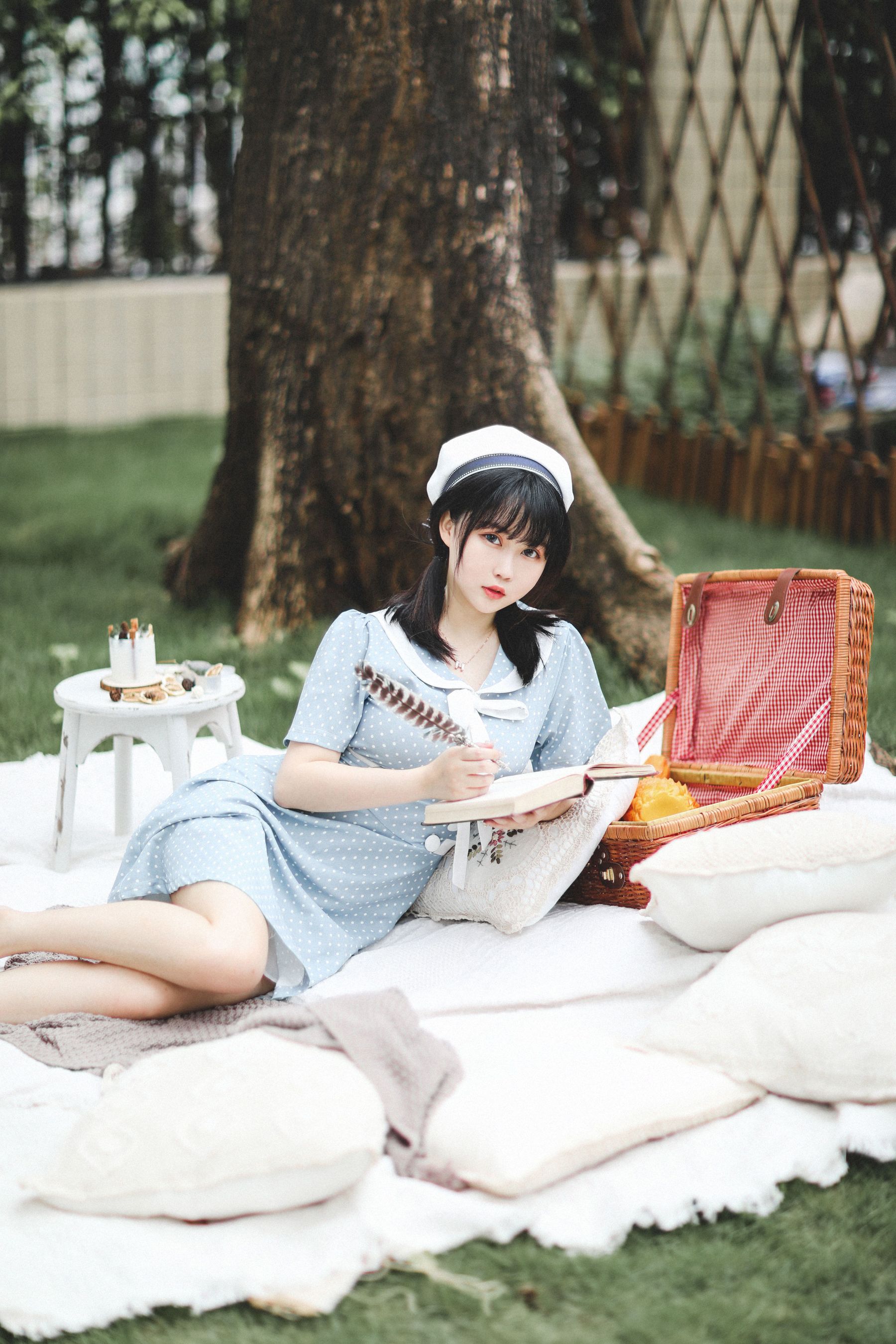 蜜桃少女是依酱呀 欧风 [30P]-妍画集