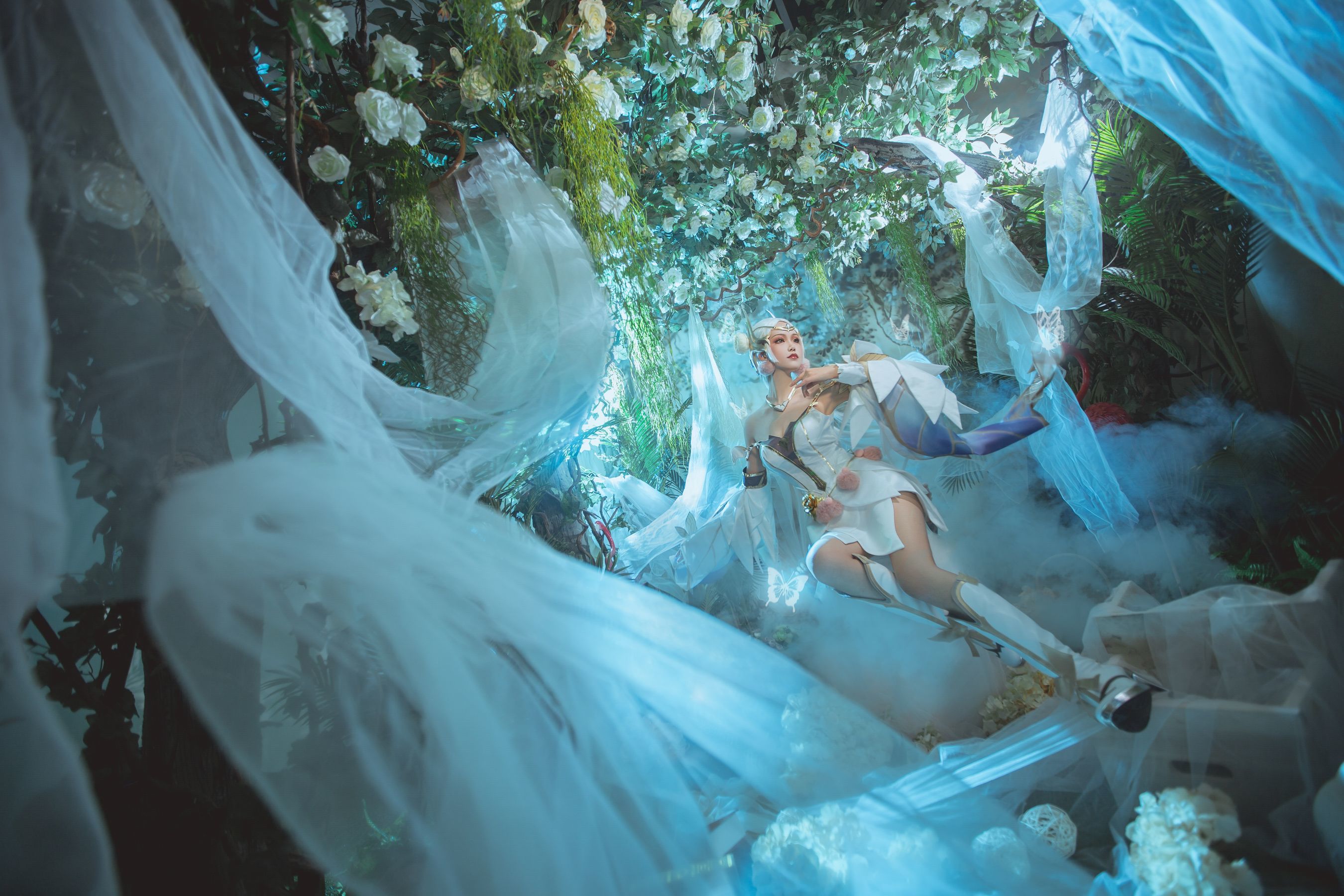 人气coser戚顾儿MIKI 王者荣耀 貂蝉金色仲夏夜之梦 [20P]-妍画集