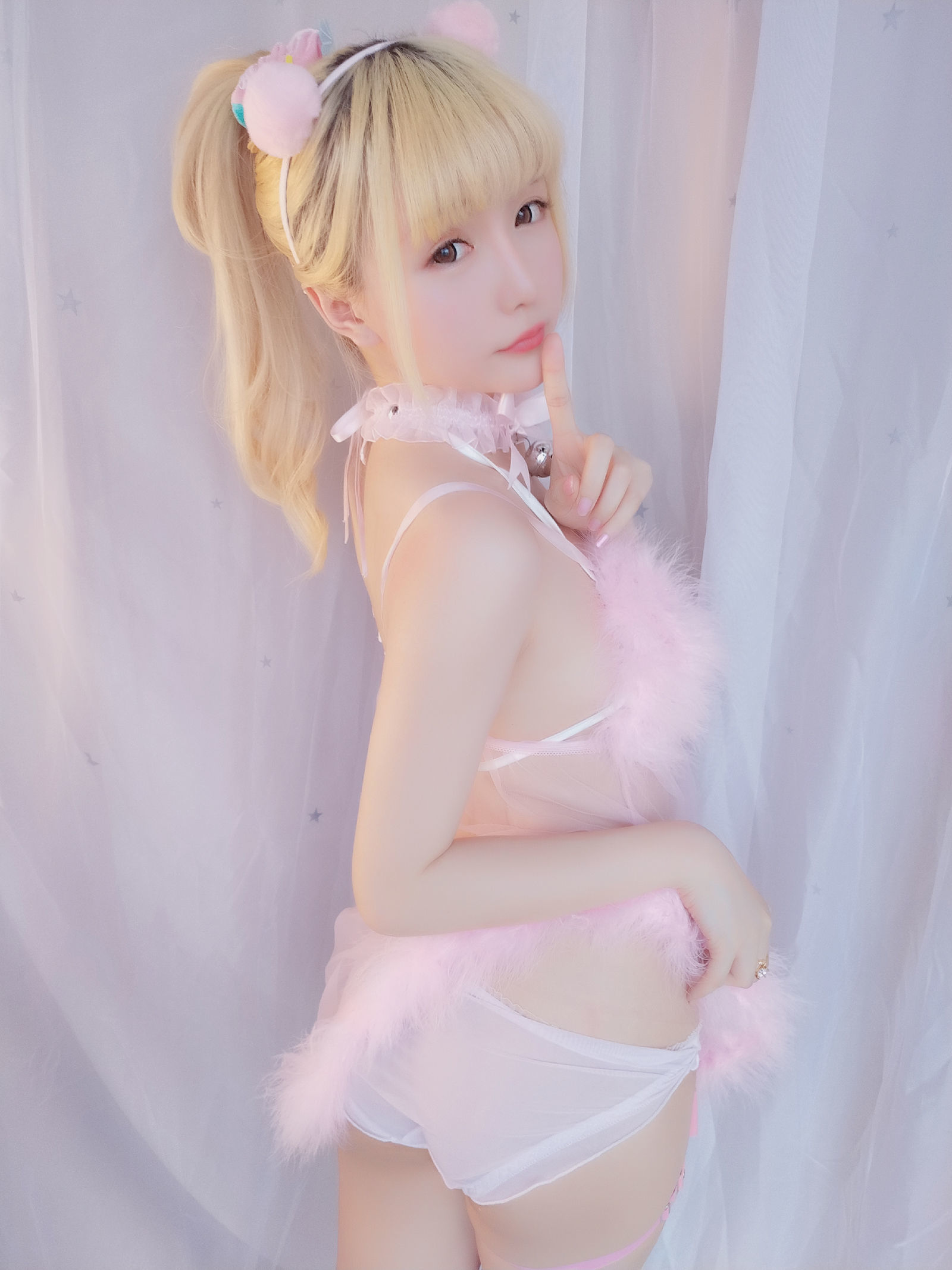 [萝莉COS] 星之迟迟 VOL.09 草莓睡衣包 [61P]-妍画集