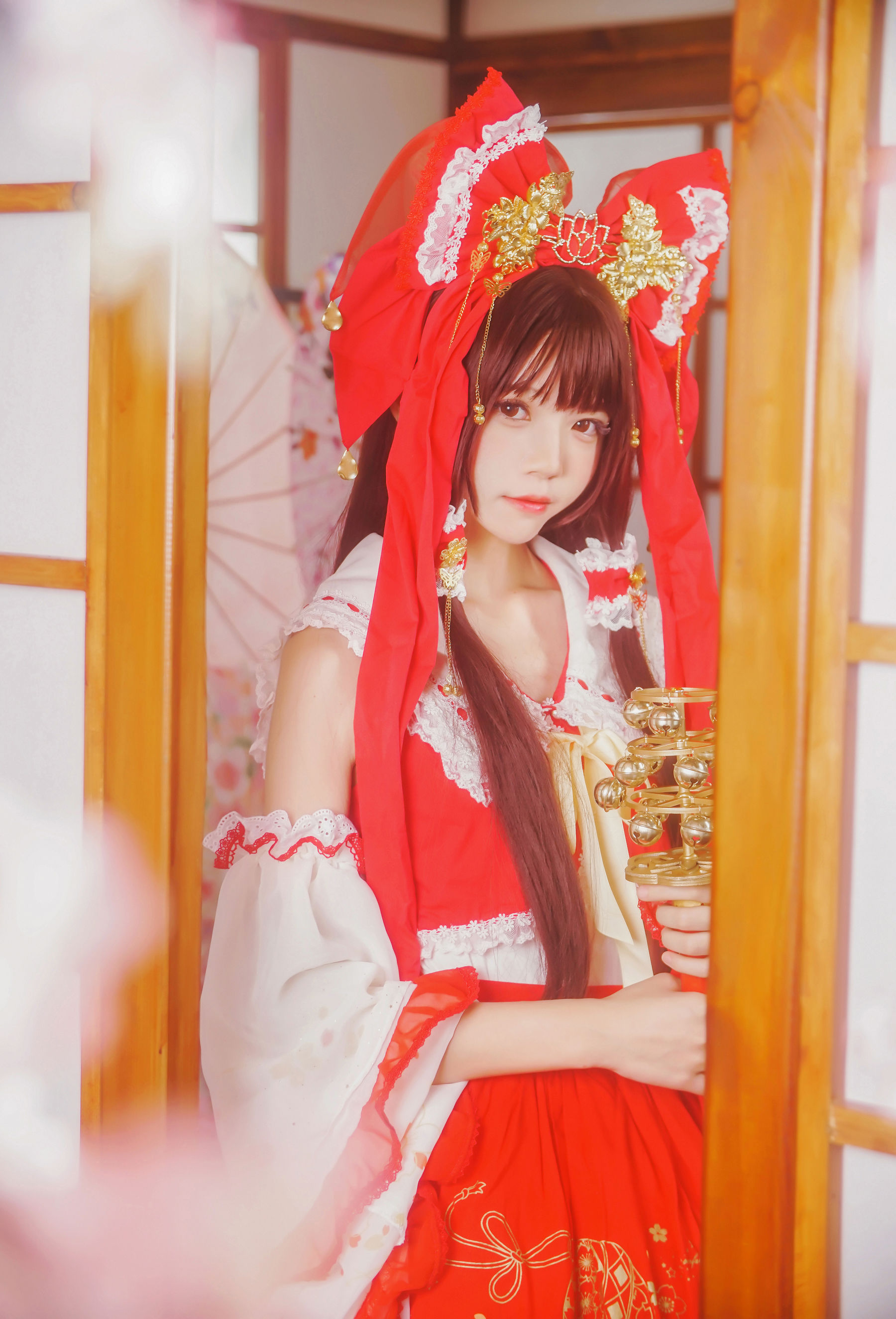 [萝莉COS] 疯猫ss《灵梦》 [40P]-妍画集