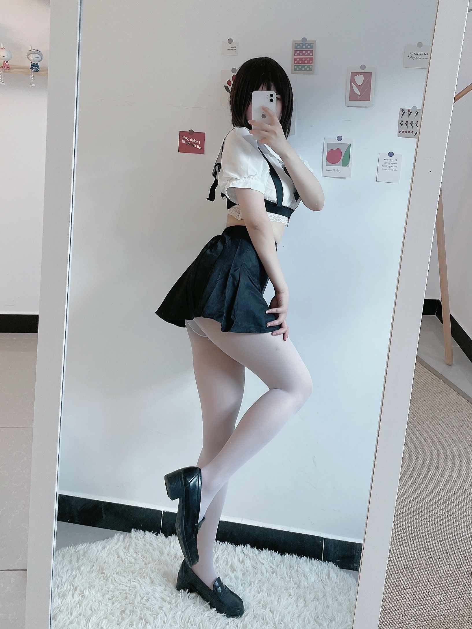 动漫博主田璐璐 – 白丝短裙 [100P]-妍画集