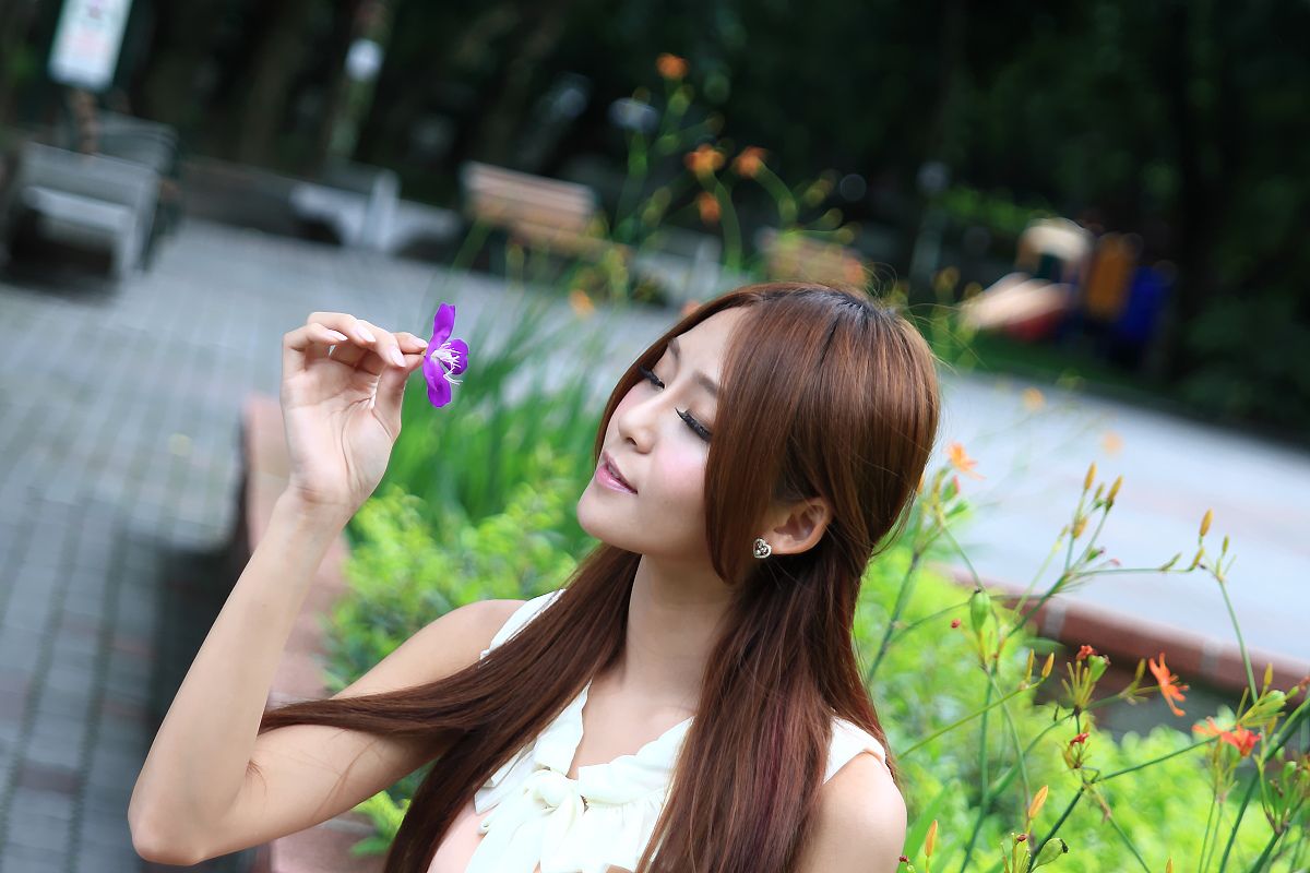 Winnie小雪@庄咏惠《捷运南港站.南港火车站外拍》 [32P]-妍画集