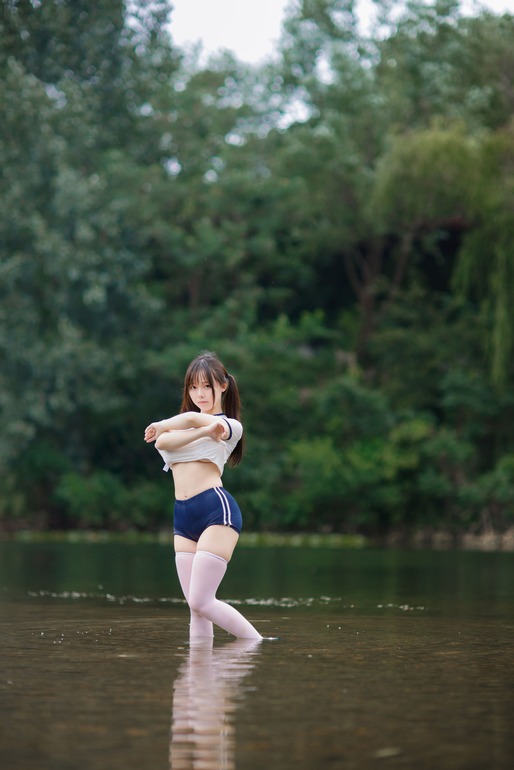 六味帝皇酱 – 体操服 [50P]-妍画集