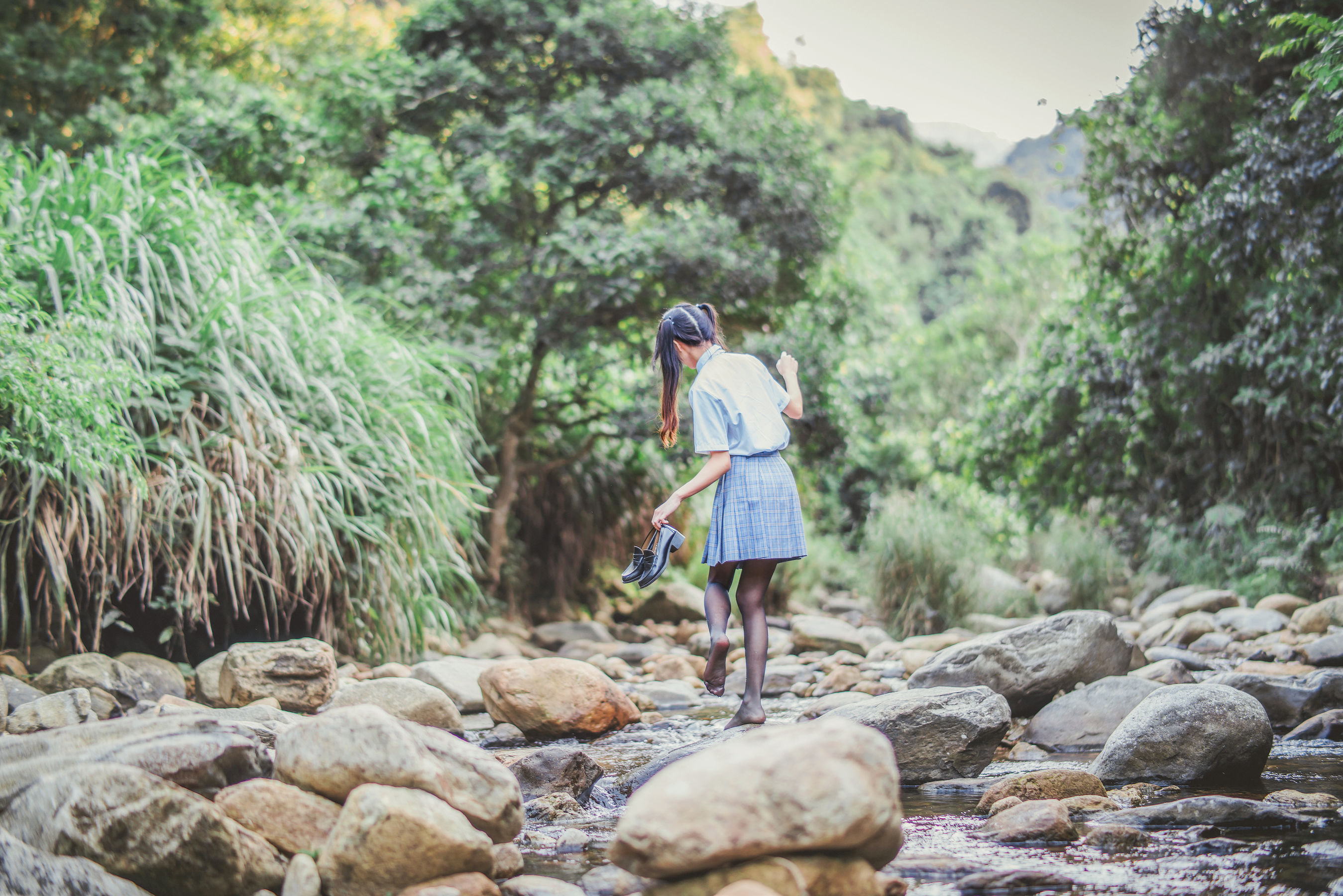 [萝莉COS] 桜桃喵《校服少女COSPLAY湿身系列》 [75P]-妍画集