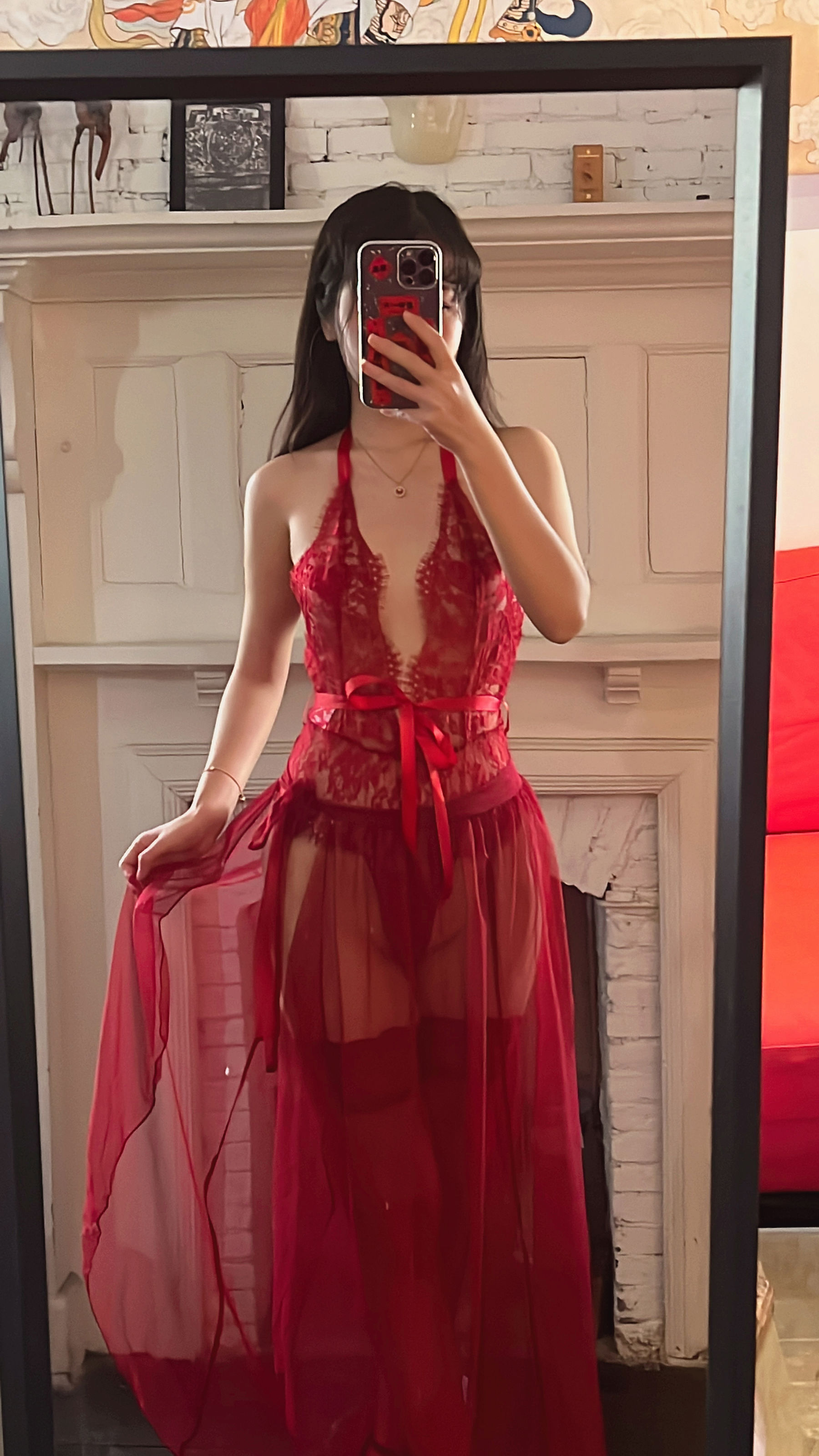 微博人气Coser不呆猫 – 霸气红色人妻 [57P]-妍画集