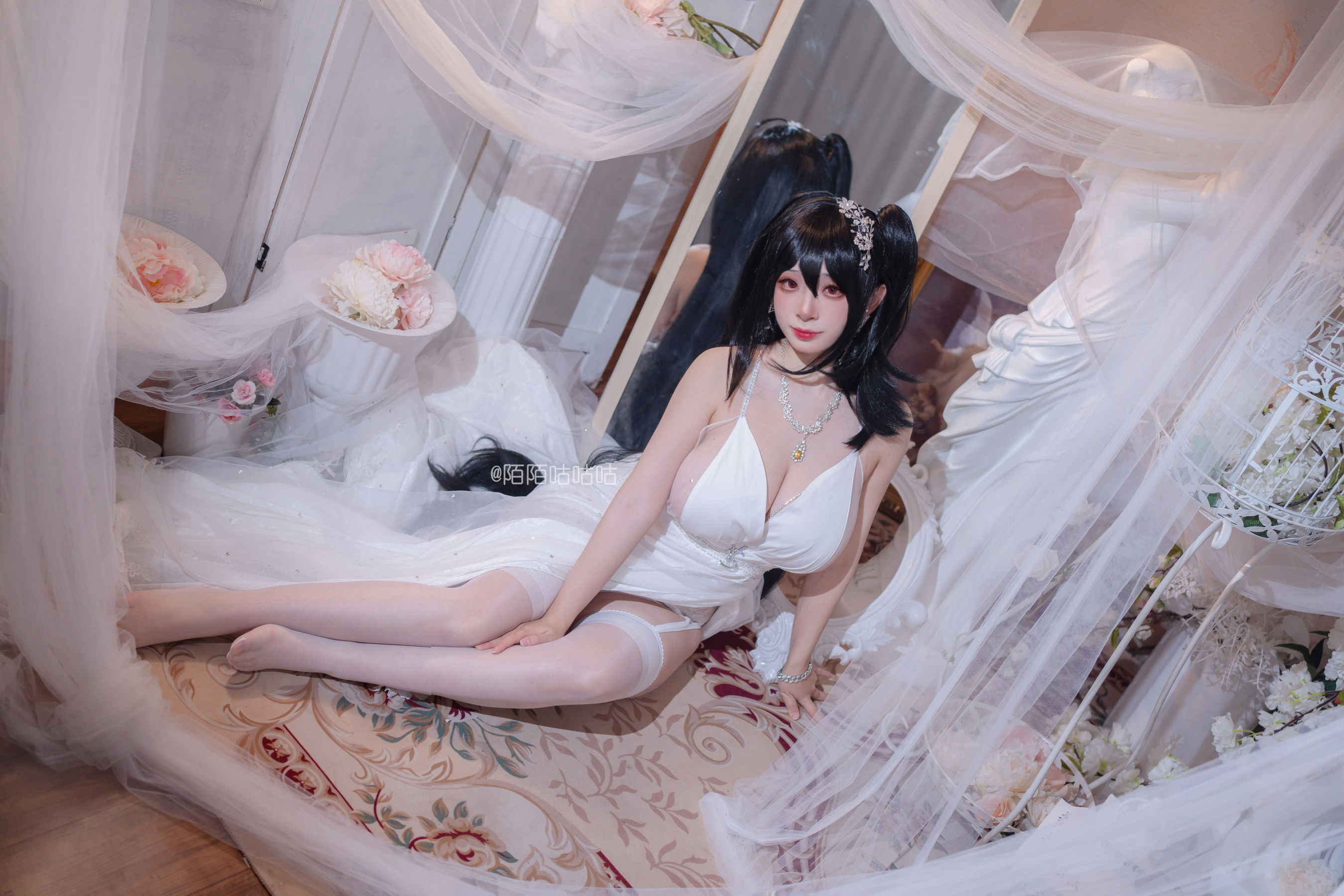 Cosplay美女韶陌陌 – 大凤 婚纱 [18P]-妍画集