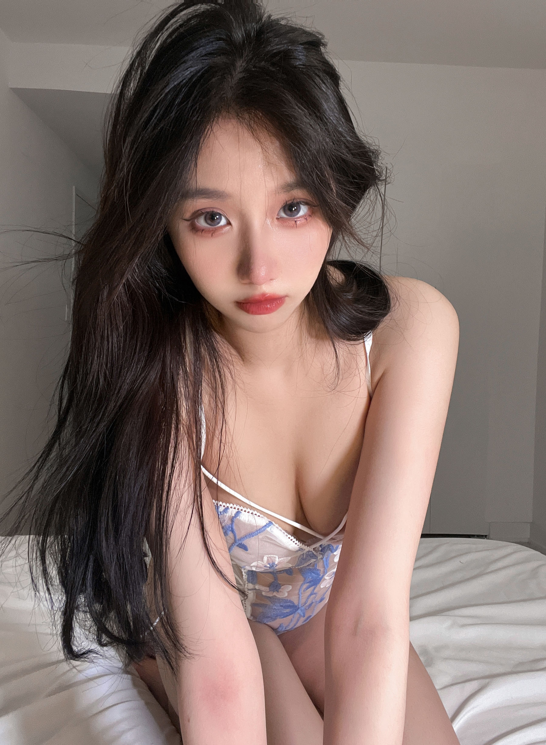 动漫博主果咩酱w – 紫光夜 [50P]-妍画集