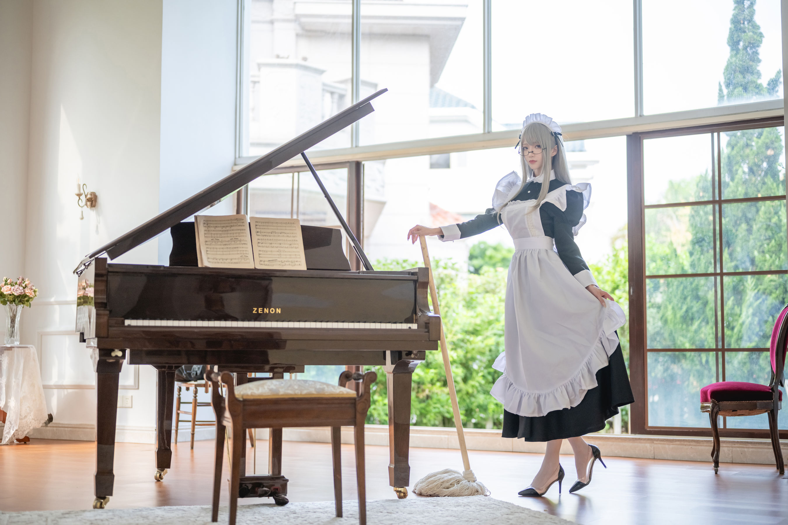 长腿Coser青青子Js – 职业恋爱 [50P]-妍画集