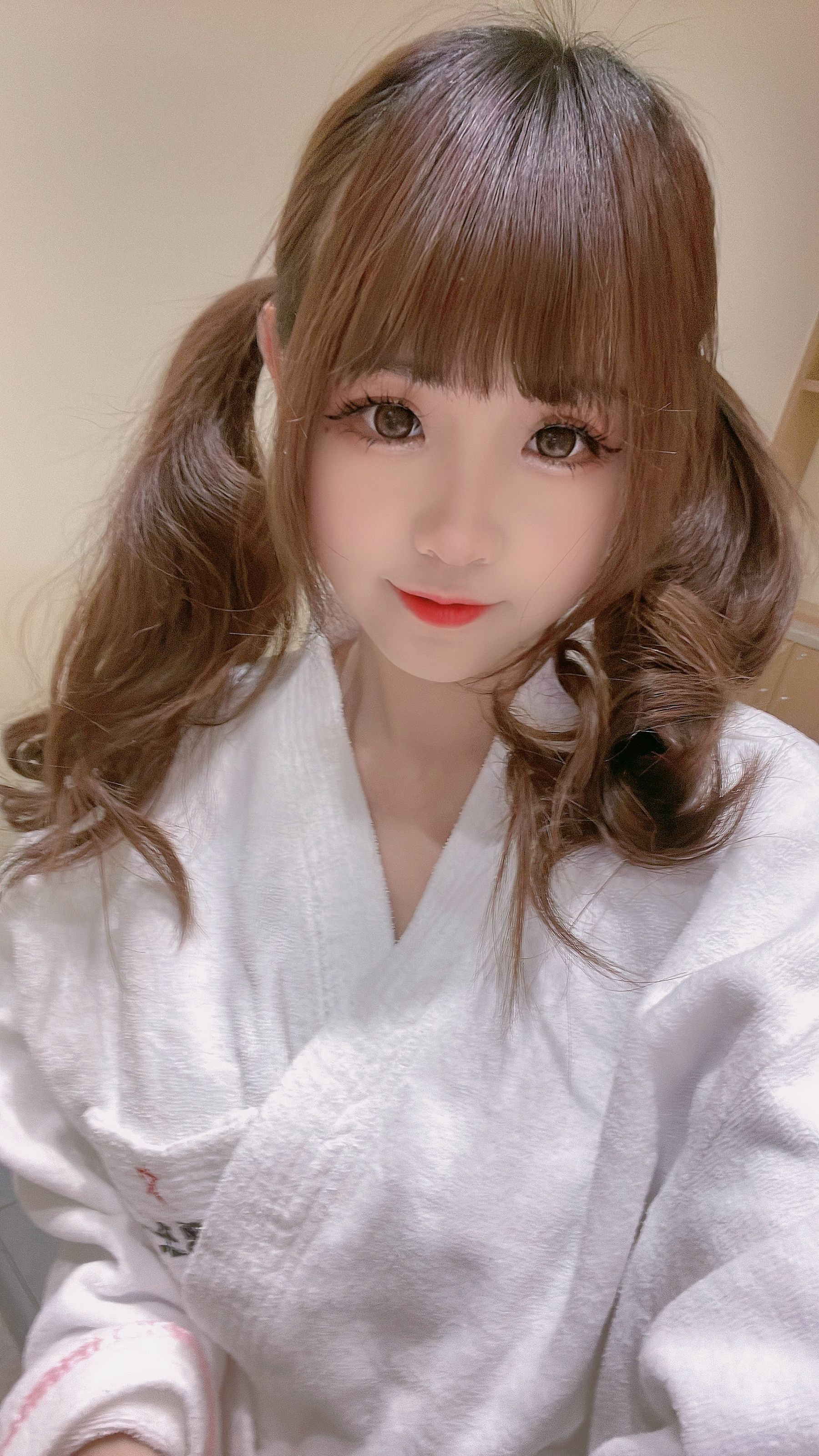 miko酱ww – 泡汤啦 [18P]-妍画集