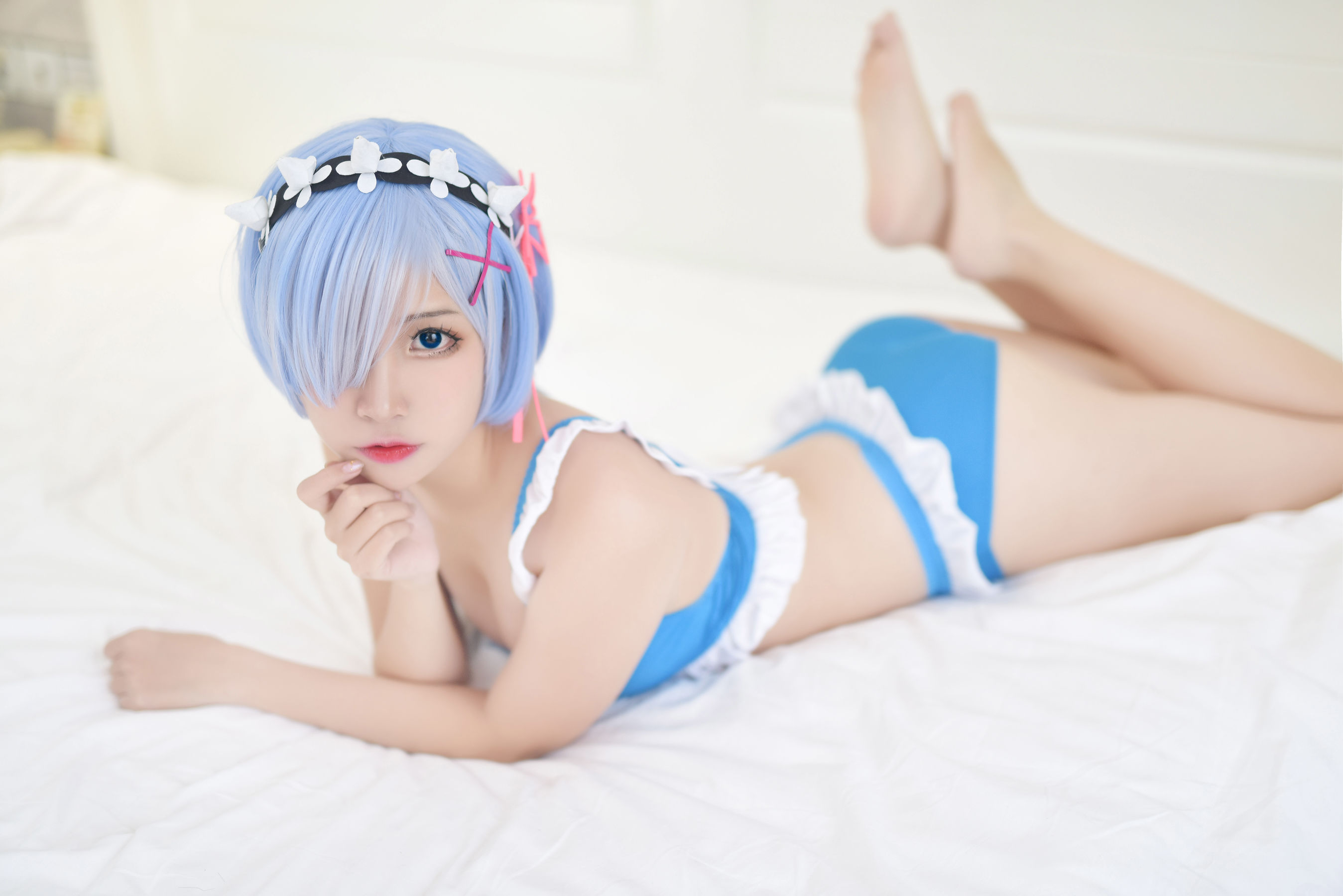 人气Coser二佐Nisa – 蕾姆泳衣 [14P]-妍画集