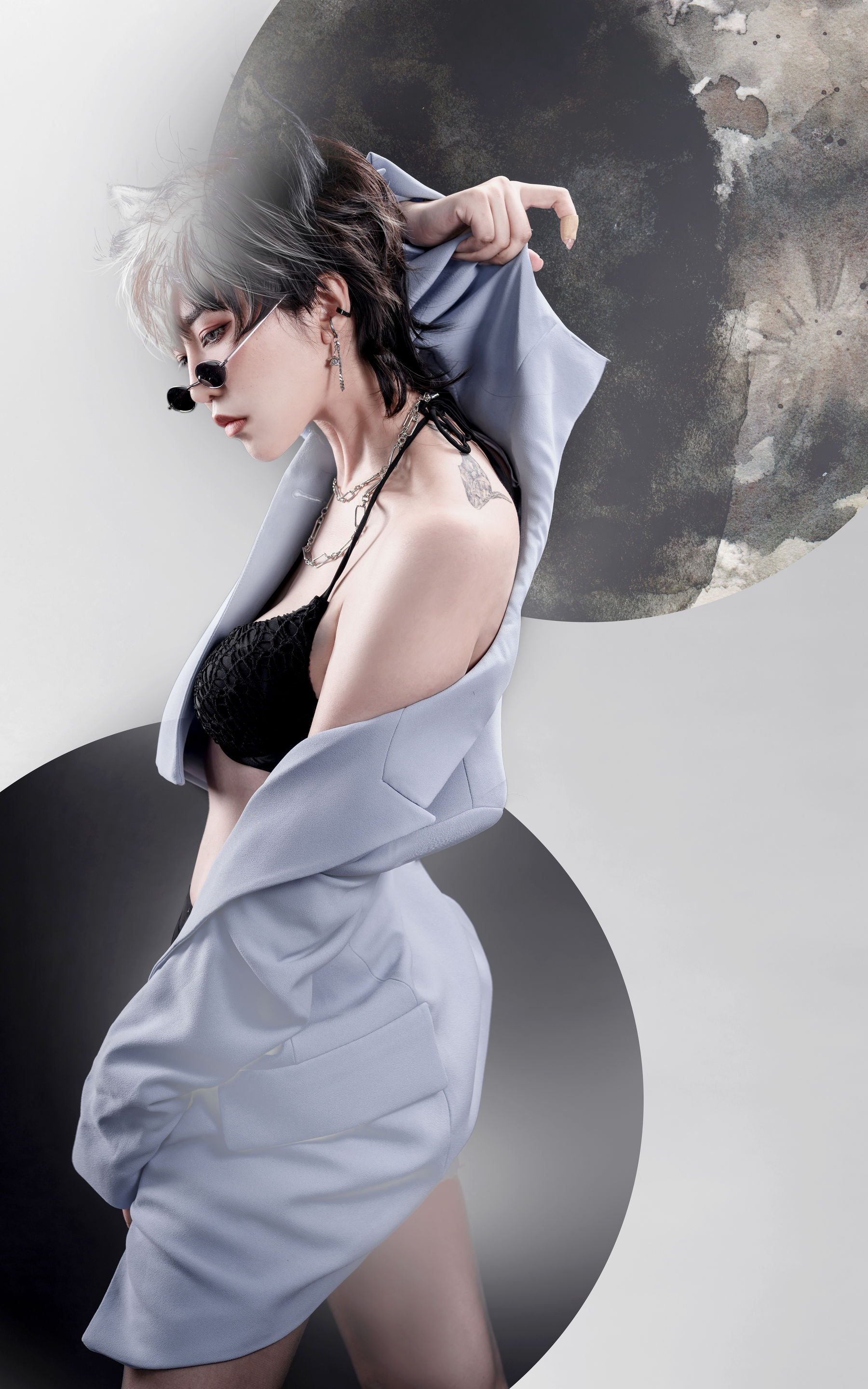 长腿Coser青青子Js&李翎 – 狐狸和狼 [18P]-妍画集