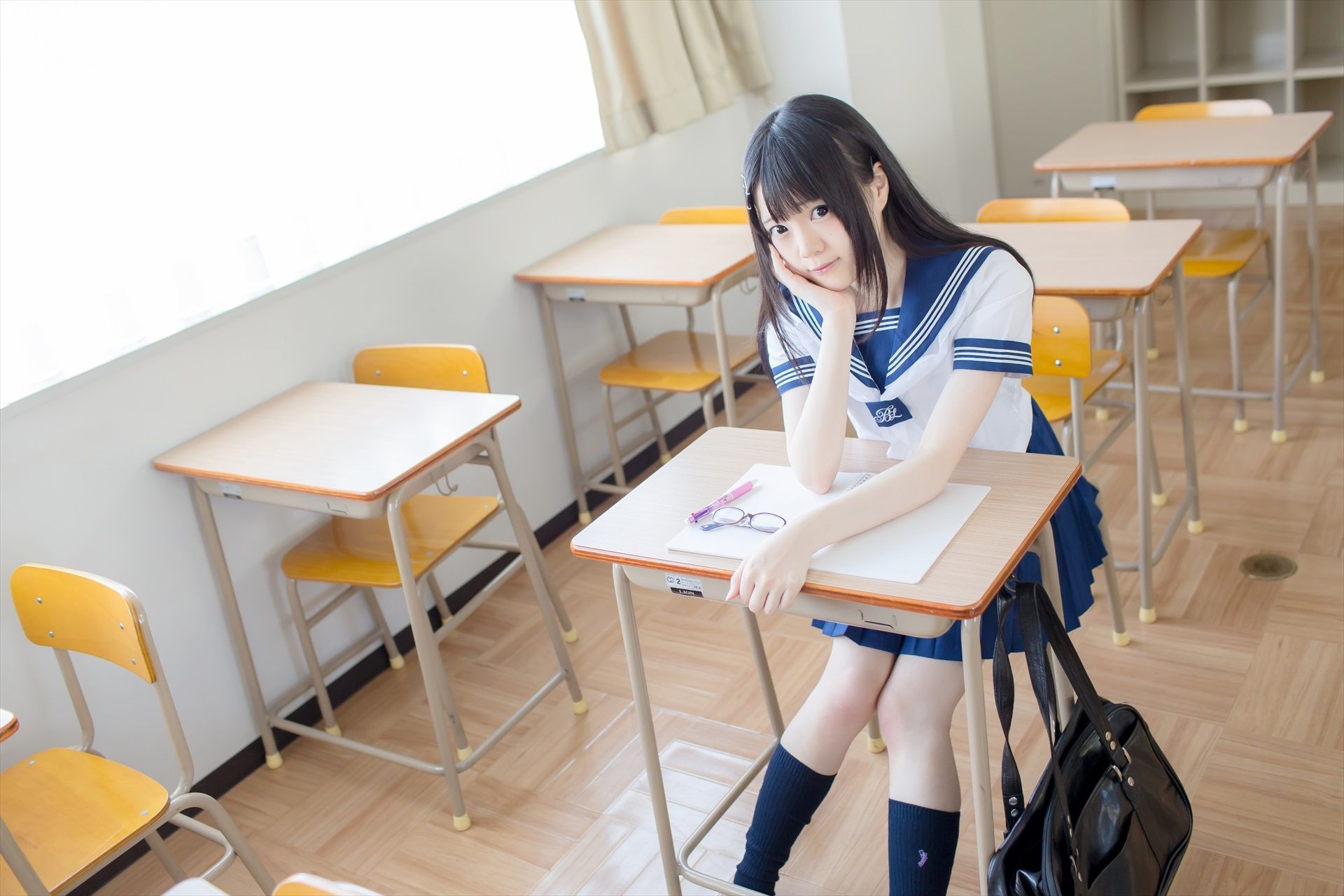 [まきろん。]君夏 – 君と僕の夏休み 紺スク [80P]-妍画集