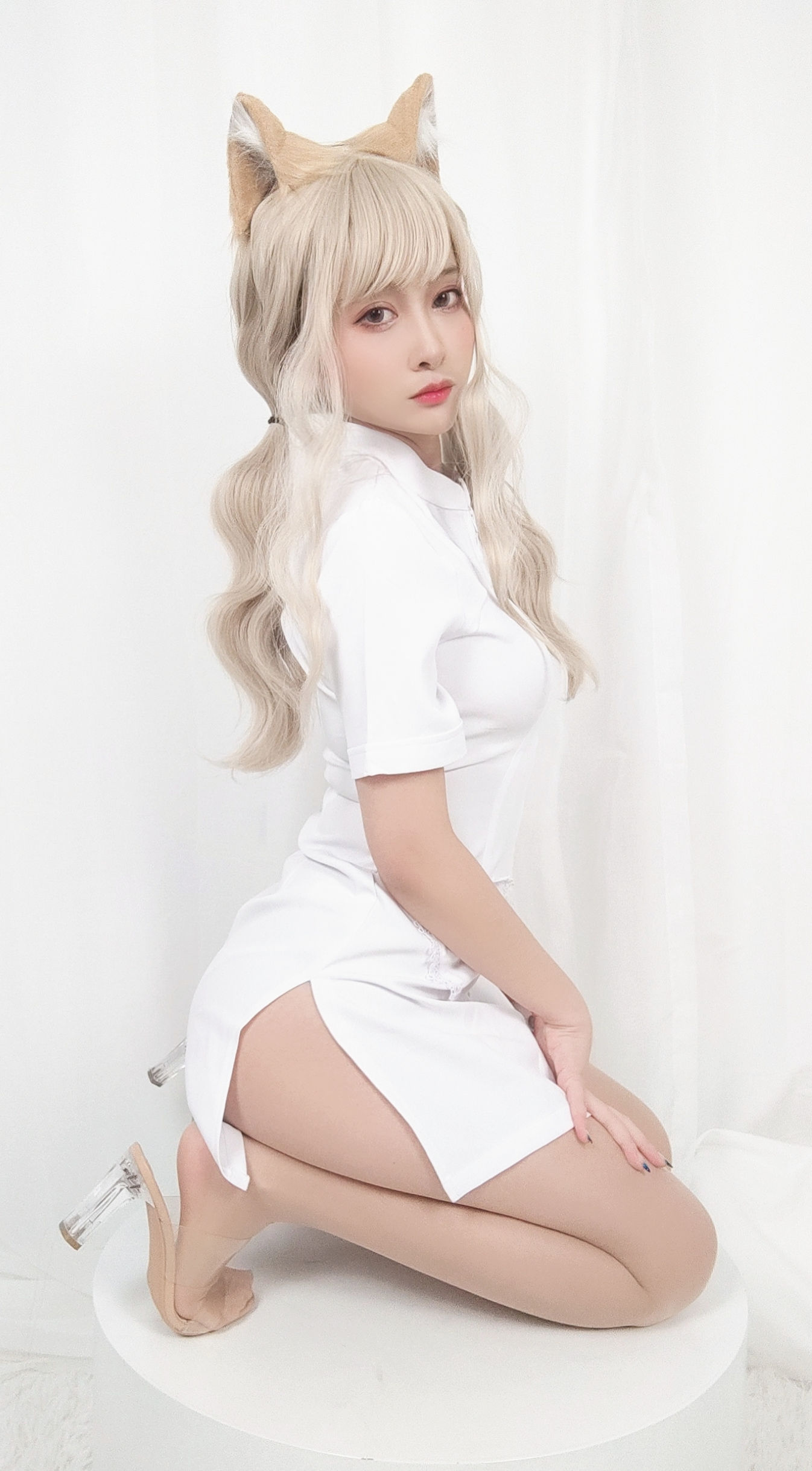 动漫博主洛璃LoLiSAMA – 橘猫护士 [107P]-妍画集