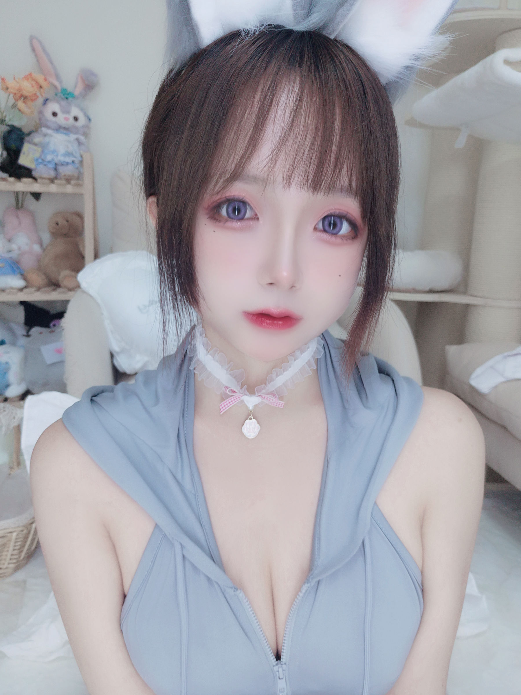 Cosplay日奈娇 – 兔兔卫衣 [65P]-妍画集