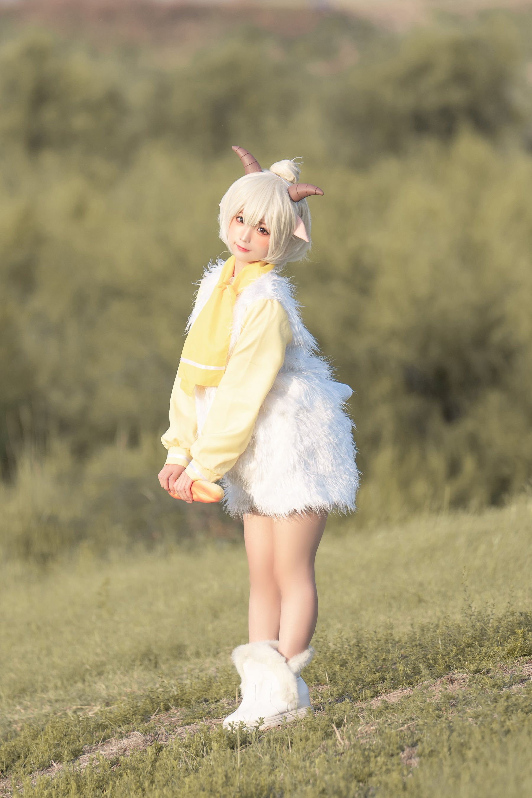 动漫博主蠢沫沫 – 懒羊羊 [20P]-妍画集