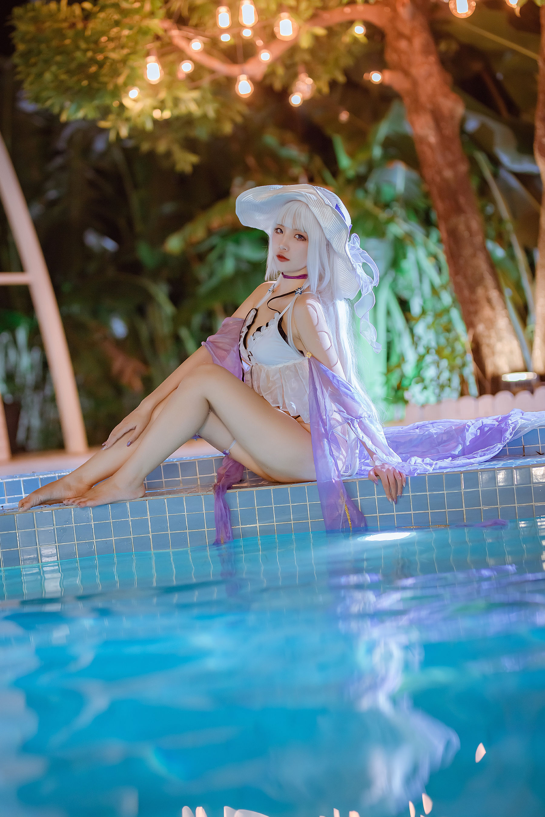 人气Coser二佐Nisa – 碧蓝光辉泳装 [39P]-妍画集