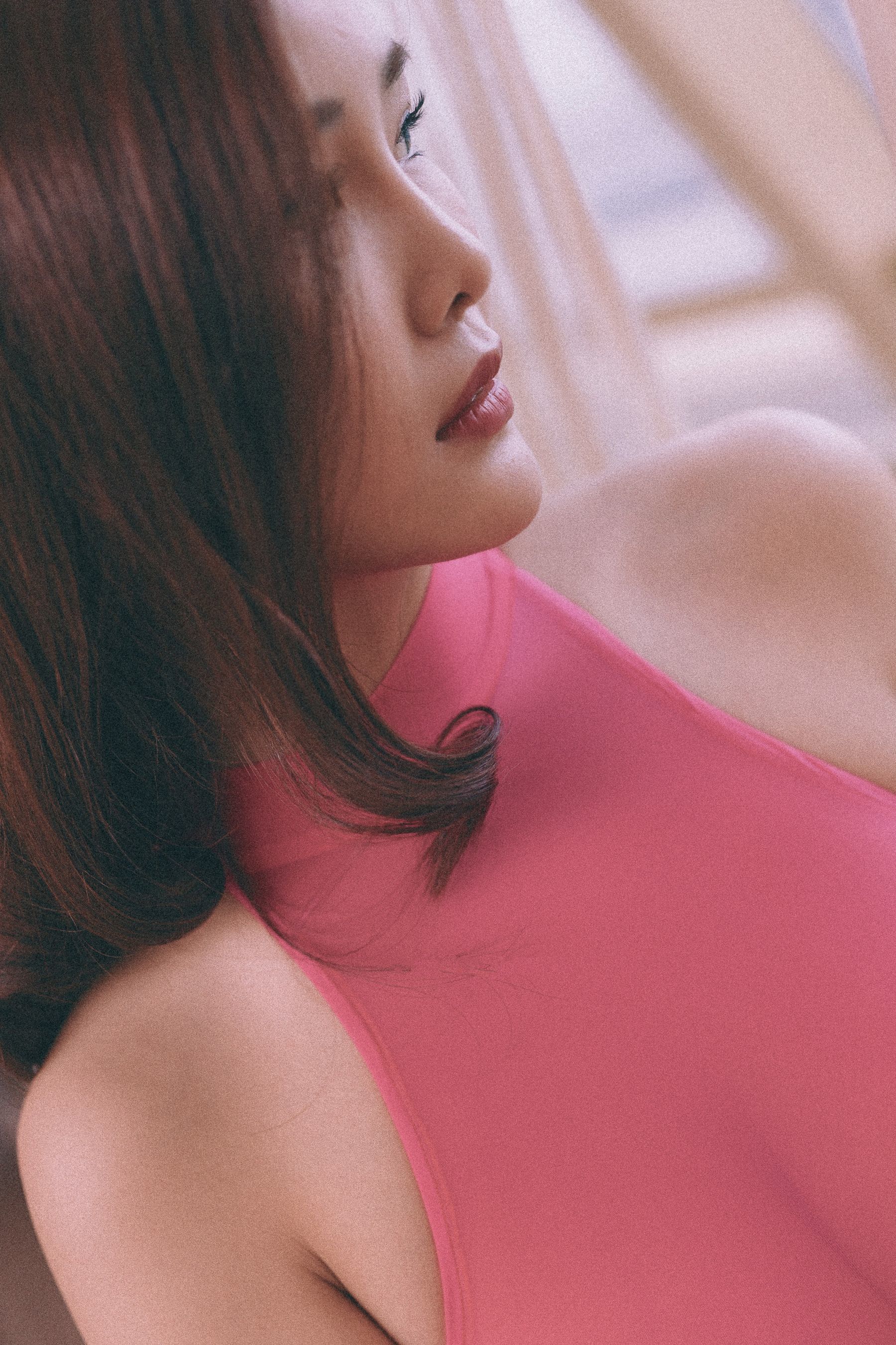 闫盼盼 火红蜜桃 [39P]-妍画集