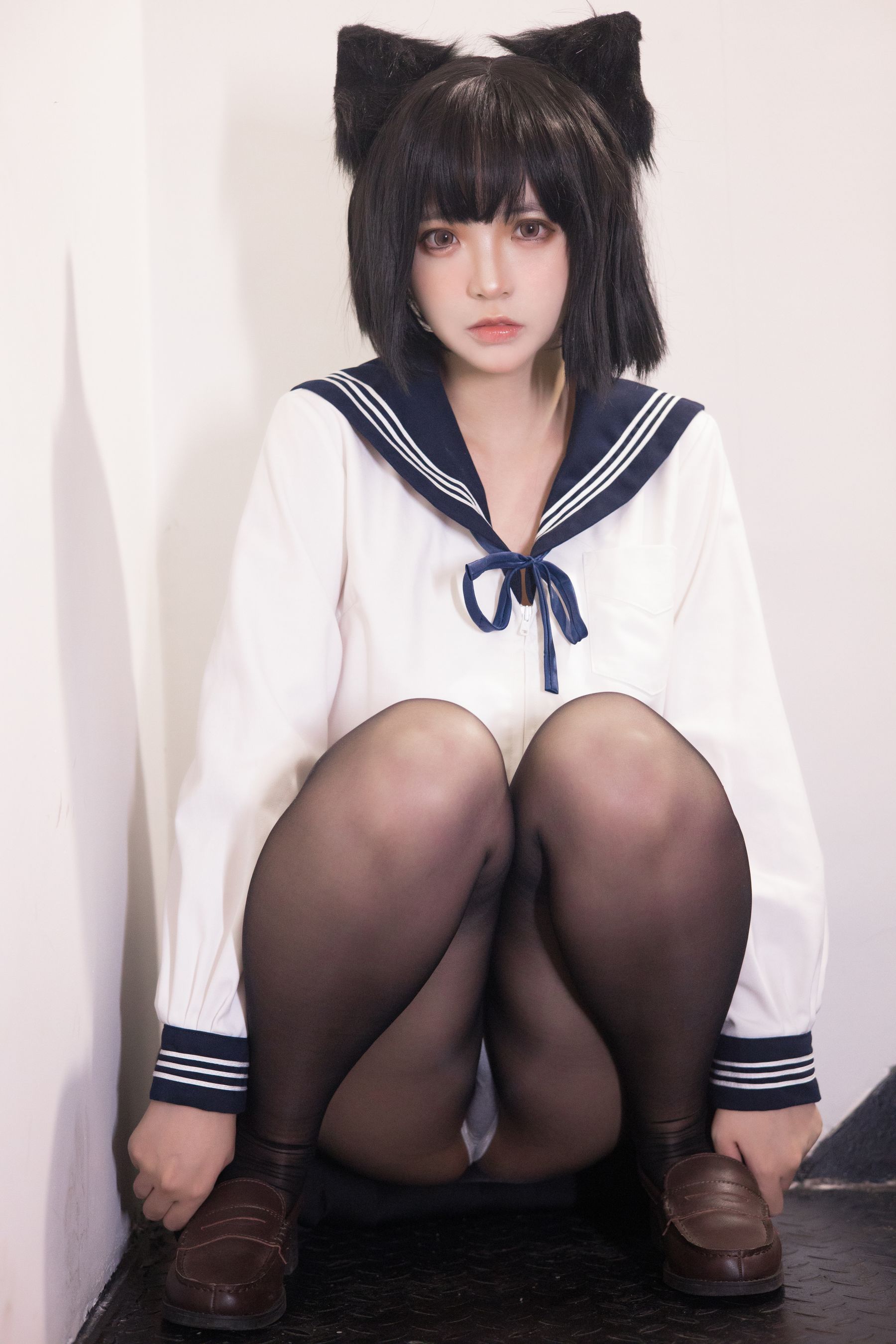 疯猫ss – 制服少女 [80P]-妍画集