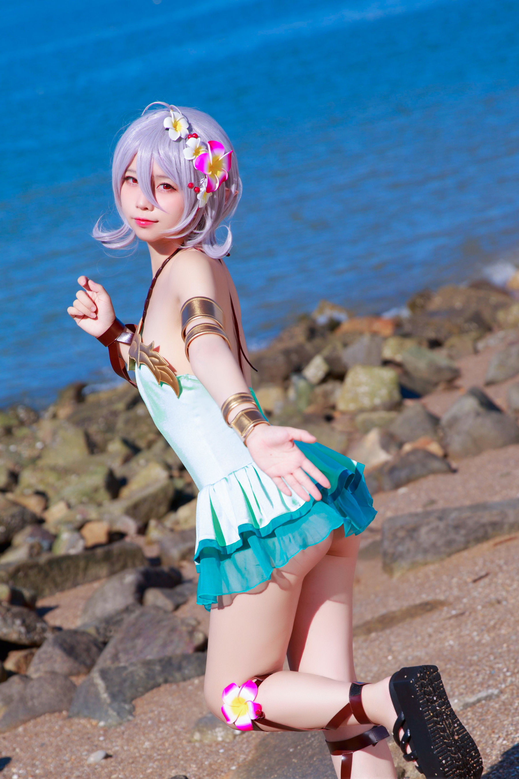 动漫博主G44不会受伤 – 可可萝 泳衣 [11P]-妍画集