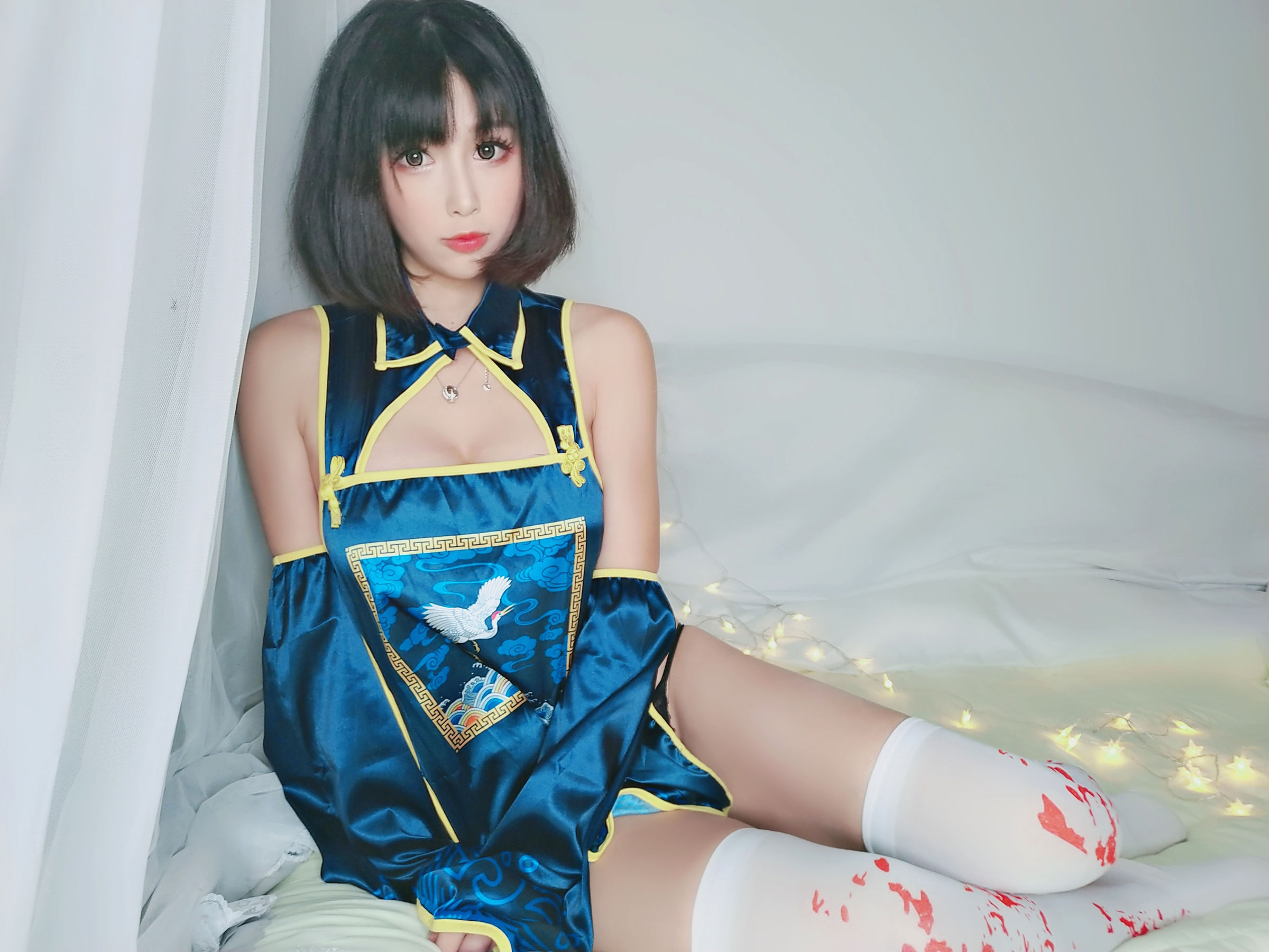 微博妹子小酥酱 – 小僵尸 [34P]-妍画集