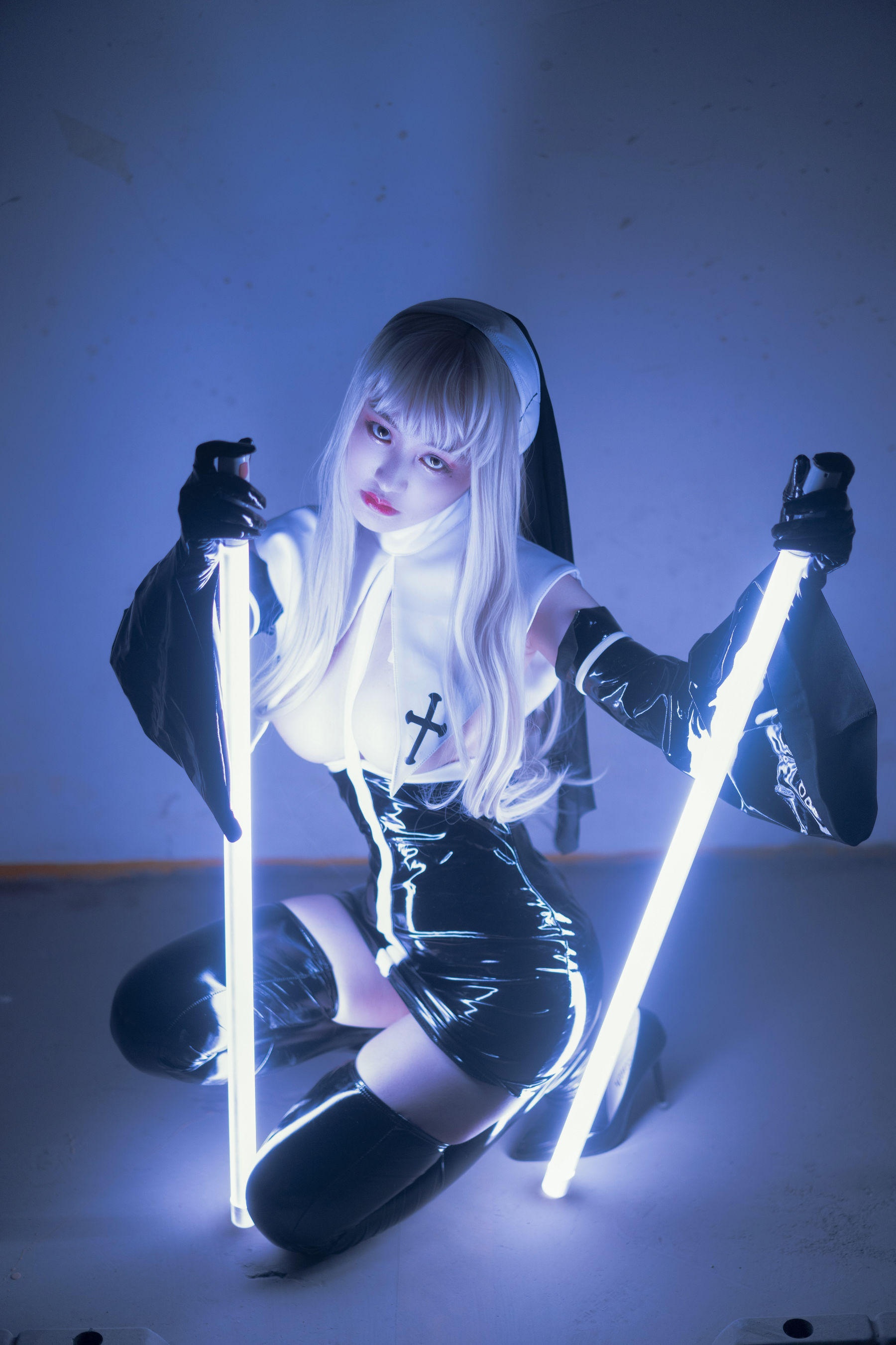 动漫博主脱尾巴Mizuki – 修女 [27P]-妍画集