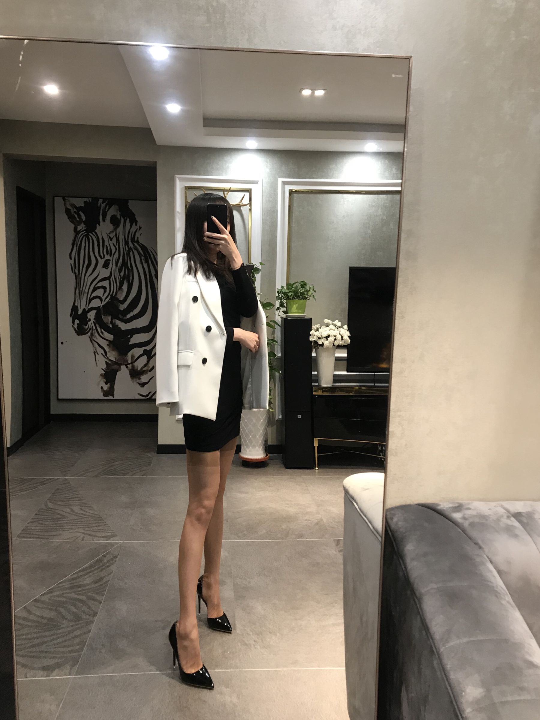 丝足博主麋鹿_Monroe 2020.04.09 桃肉吊袜 [37P]-妍画集