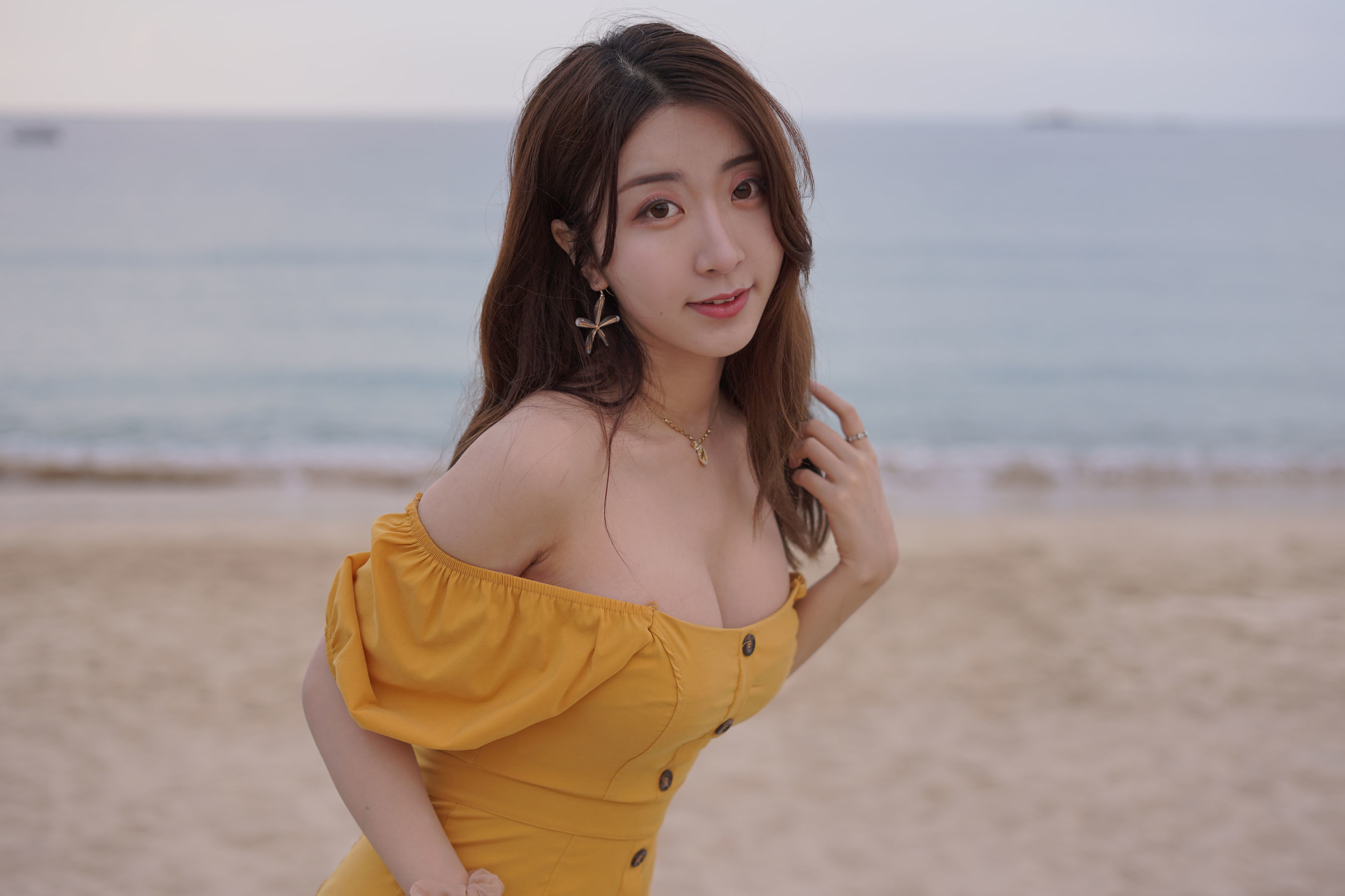 人气Coser黑川 – 海岛之旅 黄色连衣裙 [19P] 插图5