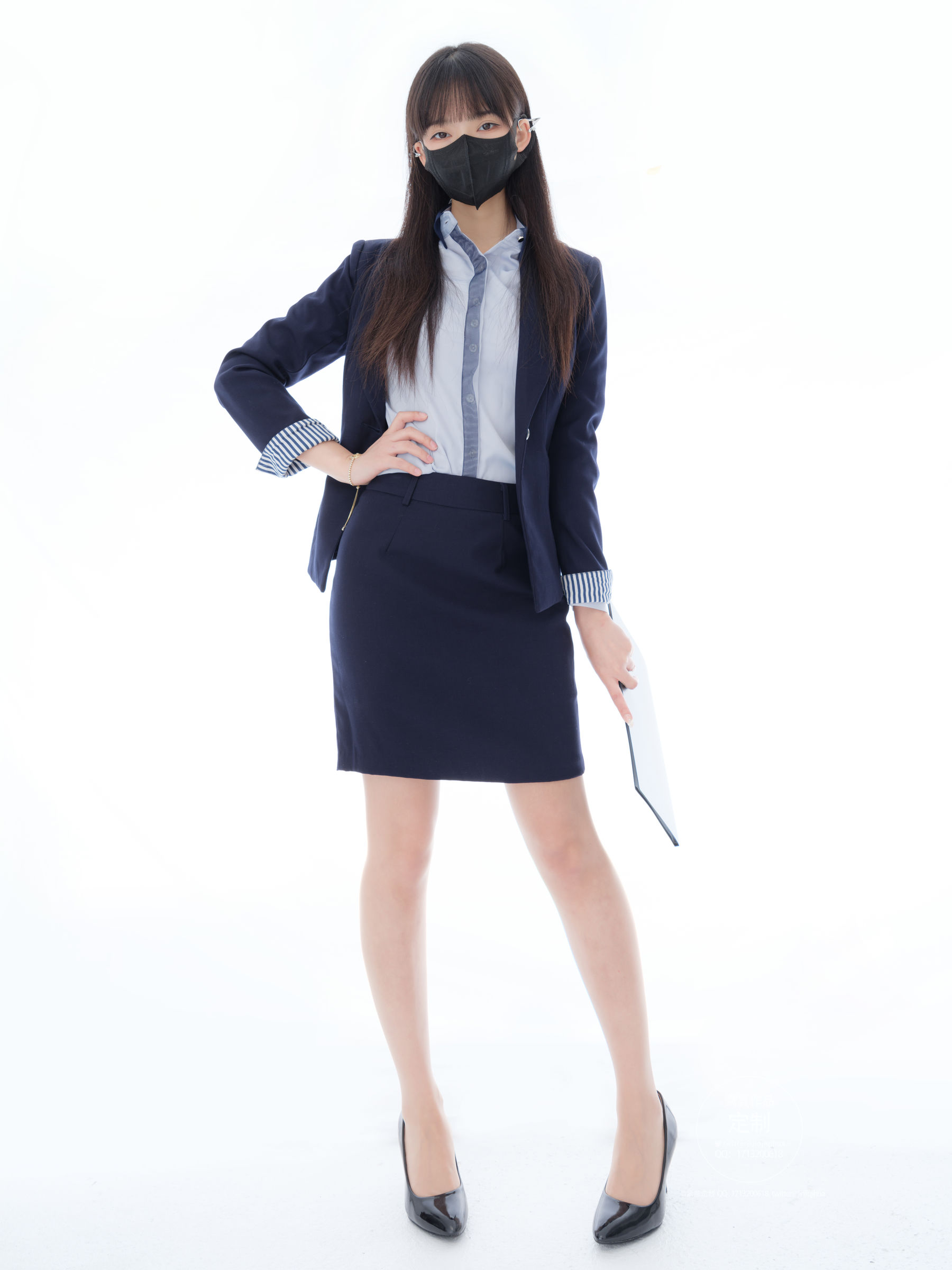 [紧急企划] EX-002 见希w 肉丝OL [55P]-妍画集