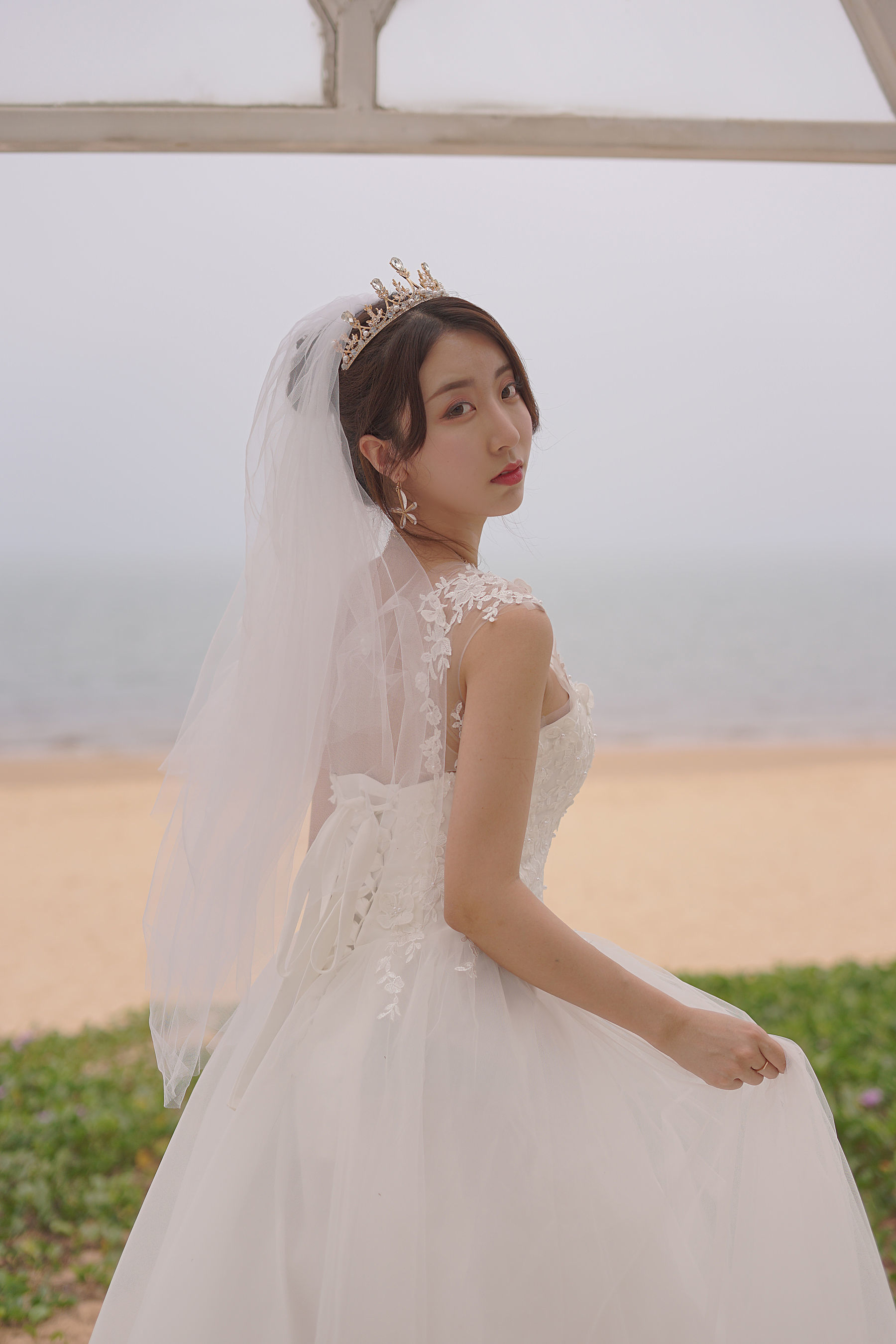 人气Coser黑川 – 海岛之旅 婚纱 [17P] 插图6