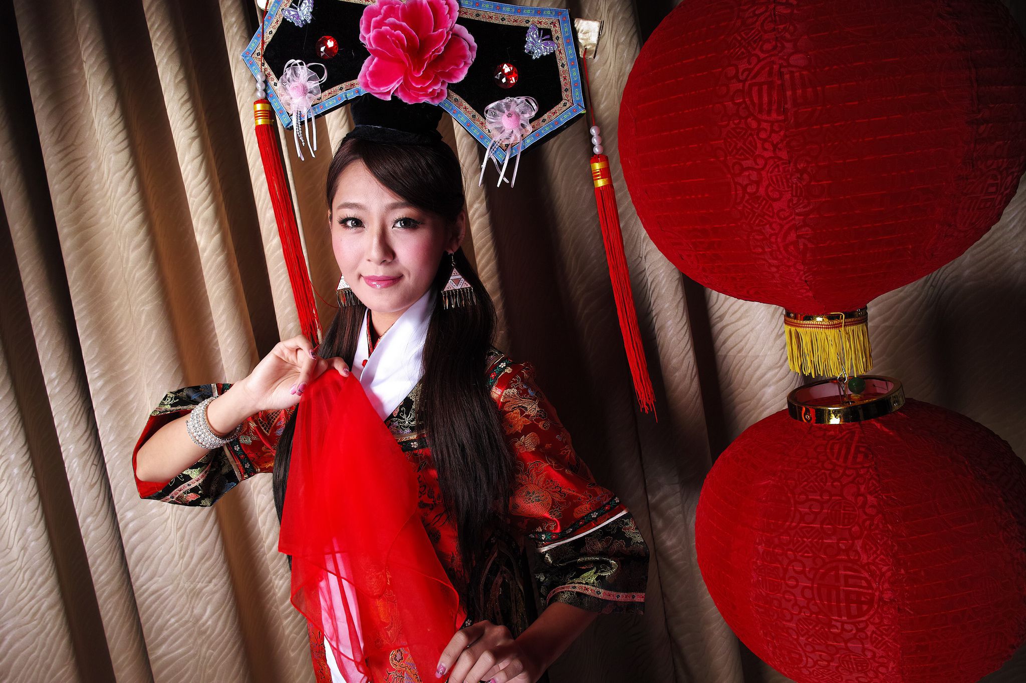 Winnie小雪、小羽《新春拜年 甄嬛格格》 [67P]-妍画集