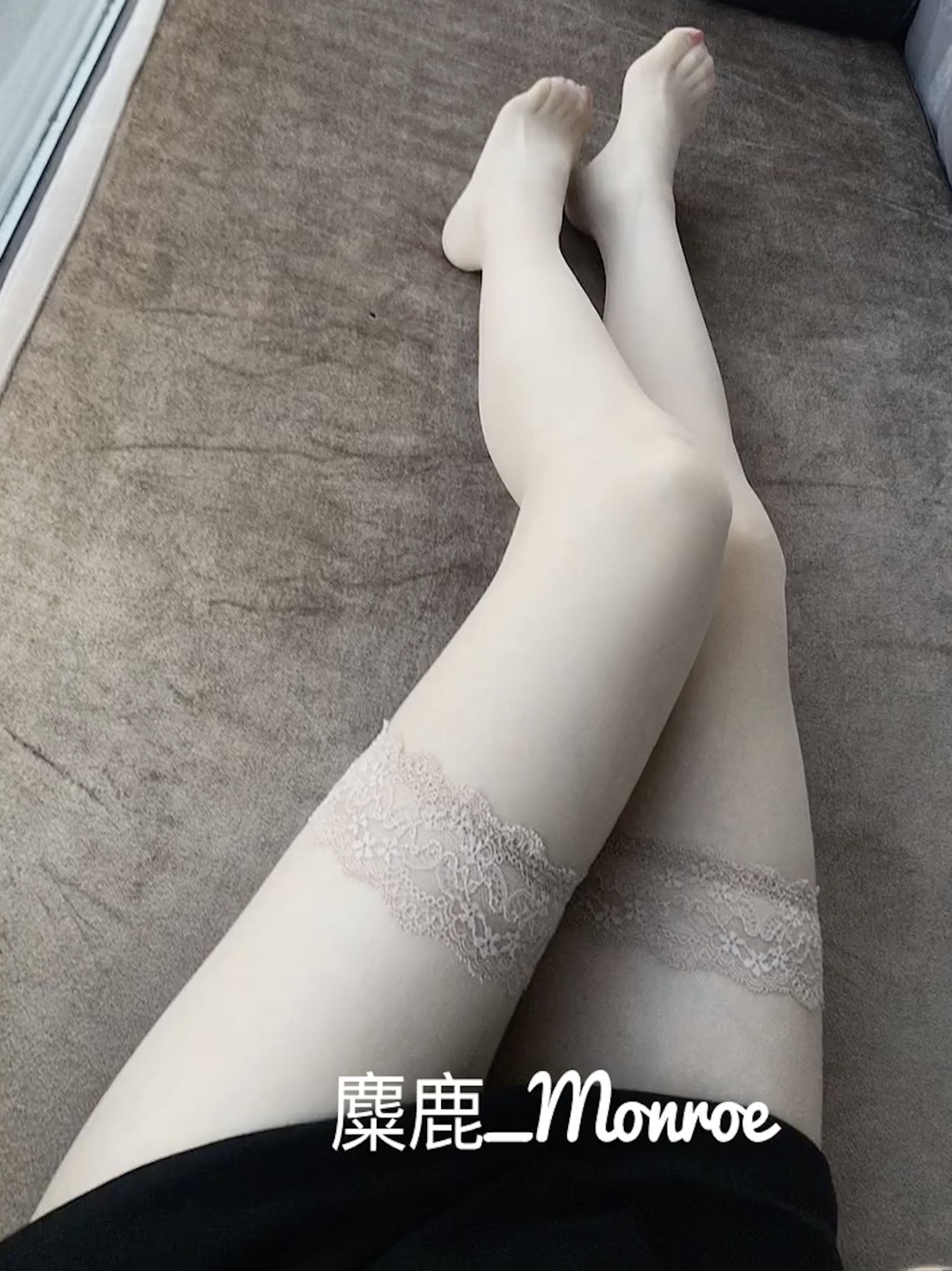 丝足博主麋鹿_Monroe 2020.05.30 月未丝集 [74P] 插图7