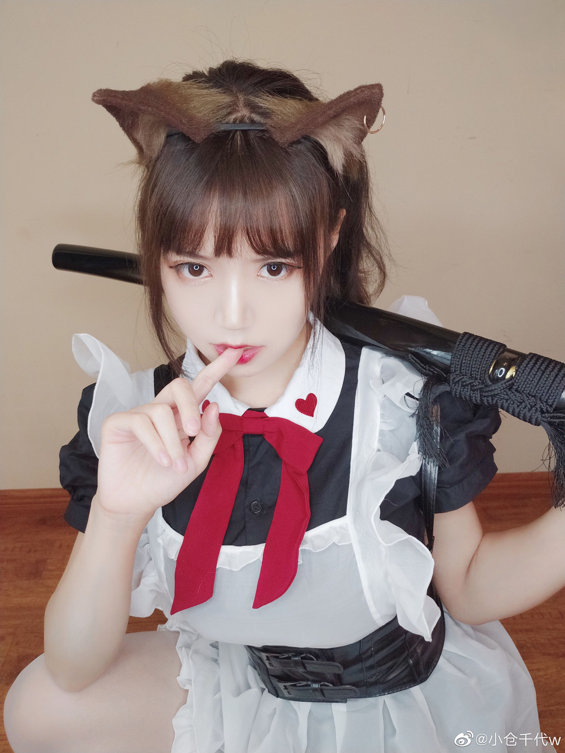 动漫博主小仓千代w – 带刀女仆 [9P] 2023-01-11 19:14:06 - 妍画集-妍画集