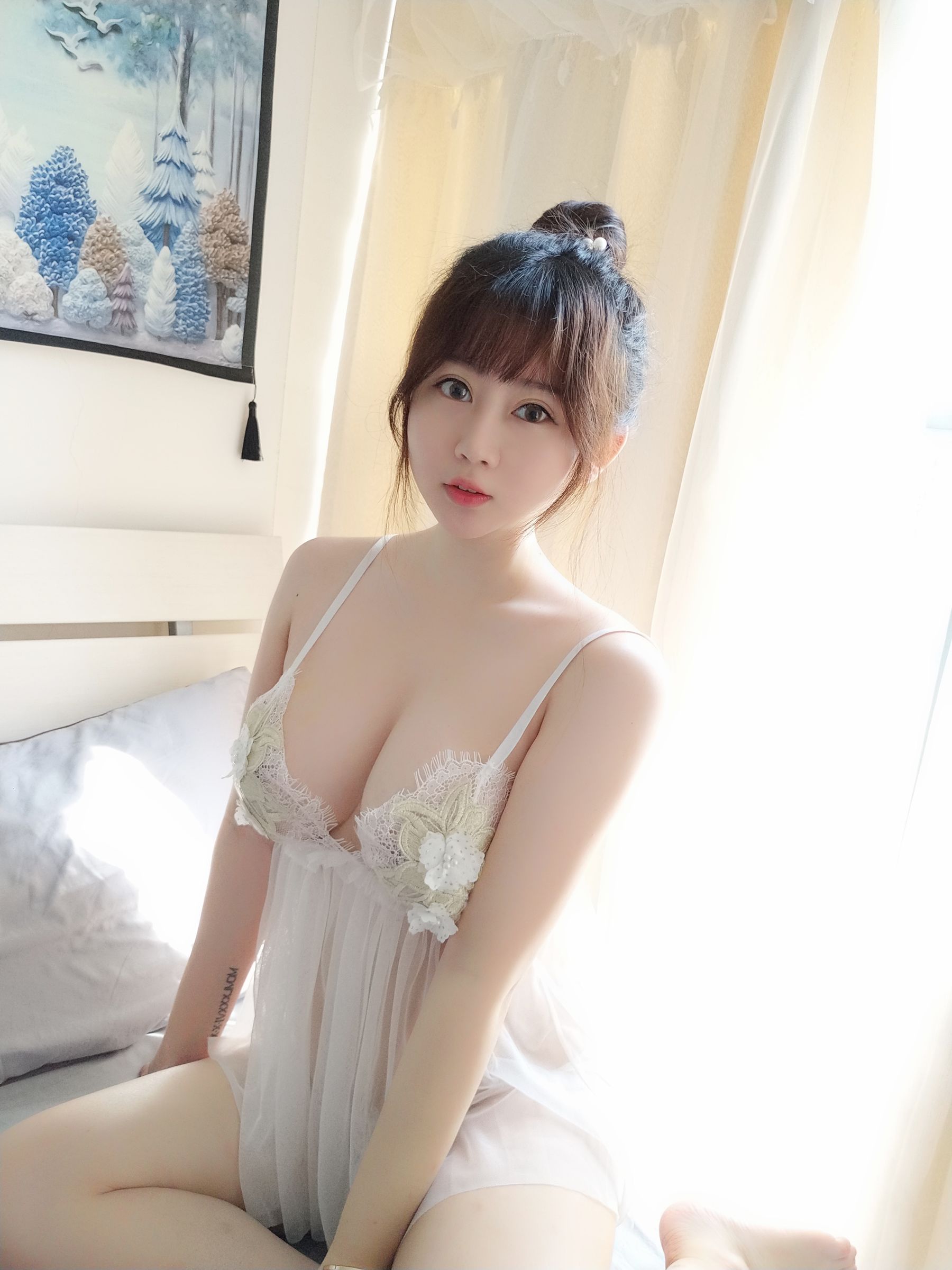 蜜桃少女是依酱呀 蕾丝内衣 [24P] 2023-01-16 15:24:58 - 妍画集-妍画集