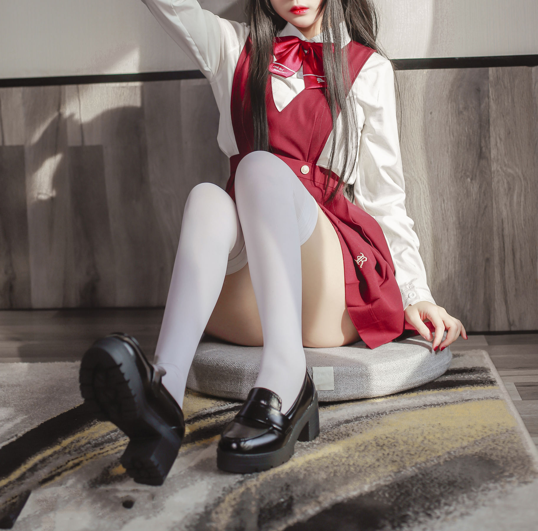 Cosplay日奈娇 – JK少女红裙 [28P] 插图4