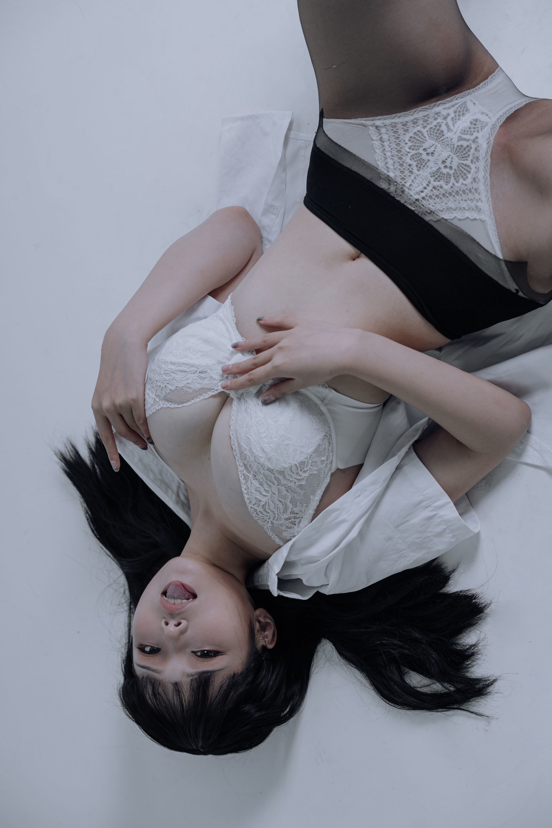 七月喵子 – JK黑丝 [31P] 插图7