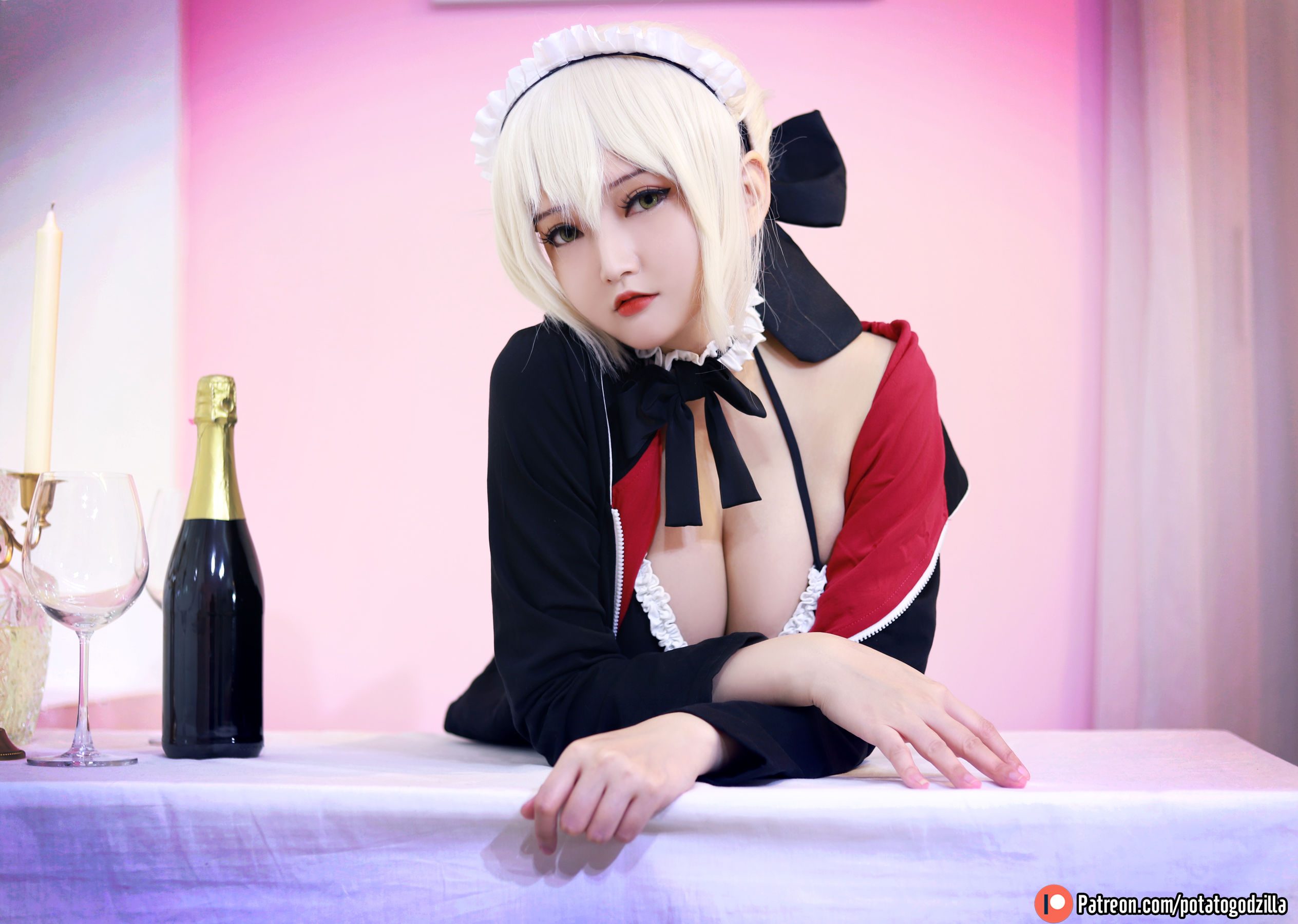 Coser小姐姐Potato Godzilla – Saber Alter Maid [42P] 插图4