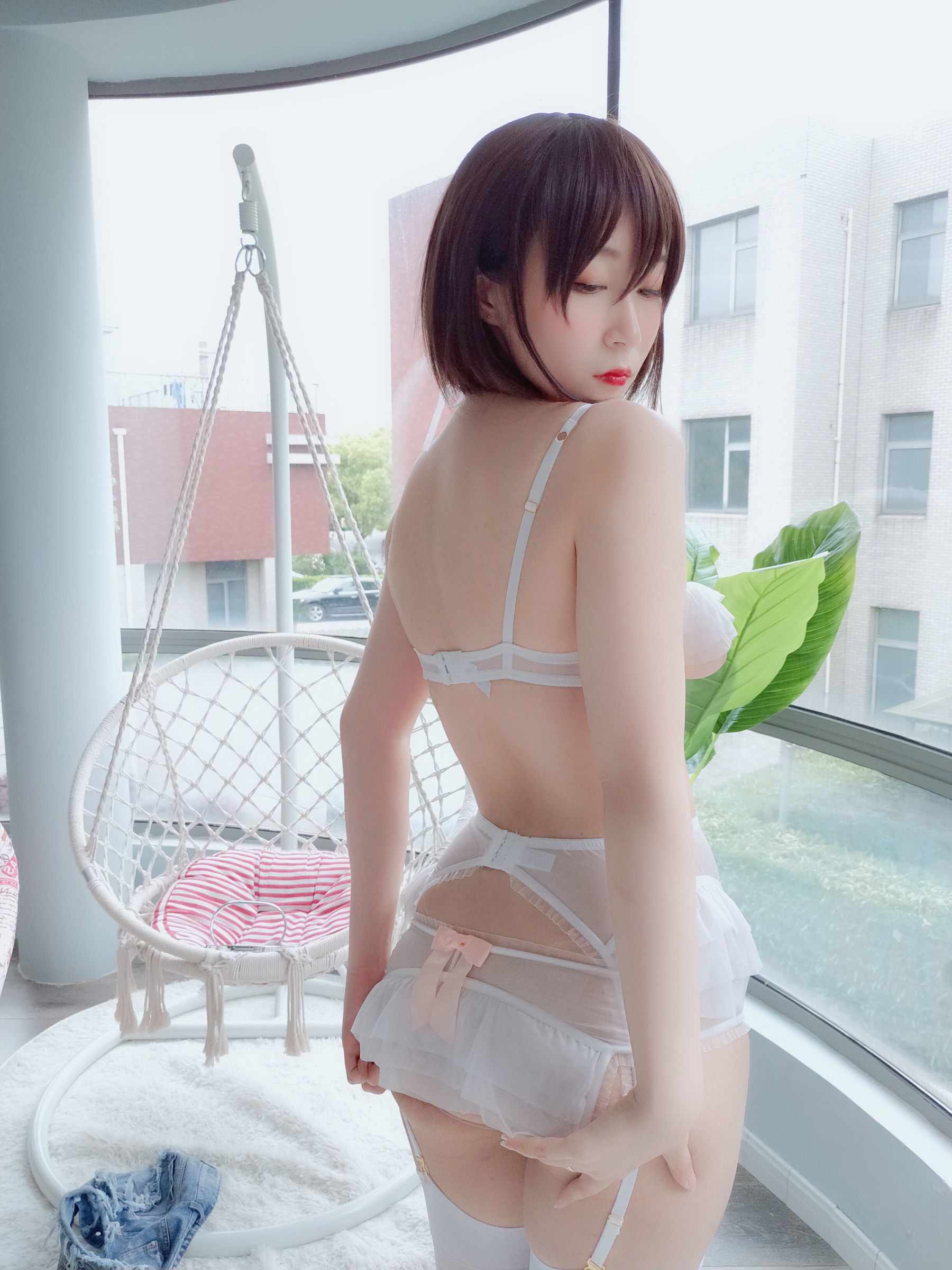 [萝莉COS] 白银 – 纯洁的白色 [30P] 2023-03-07 05:48:18 - 妍画集-妍画集