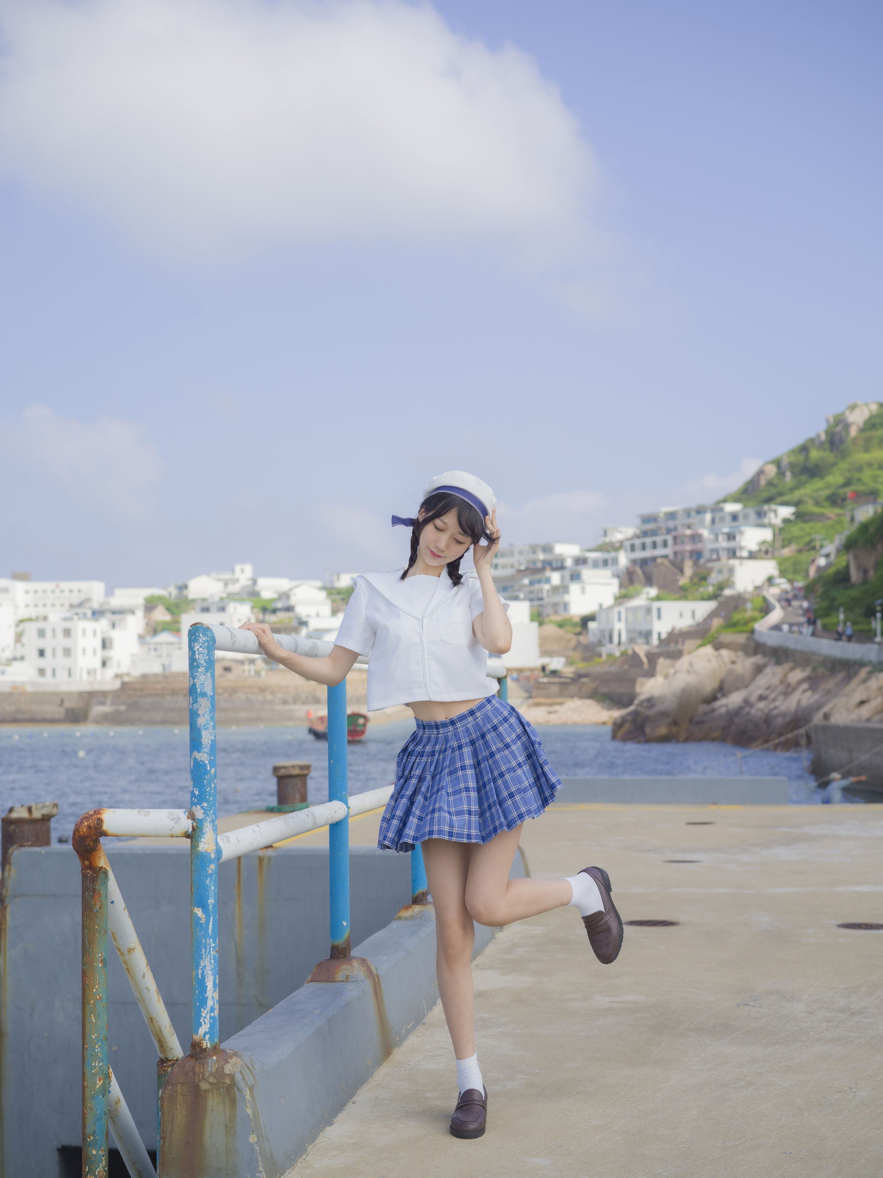 [Cosplay写真] NAGISA魔物喵 – 海风与少女 [14P] 插图5