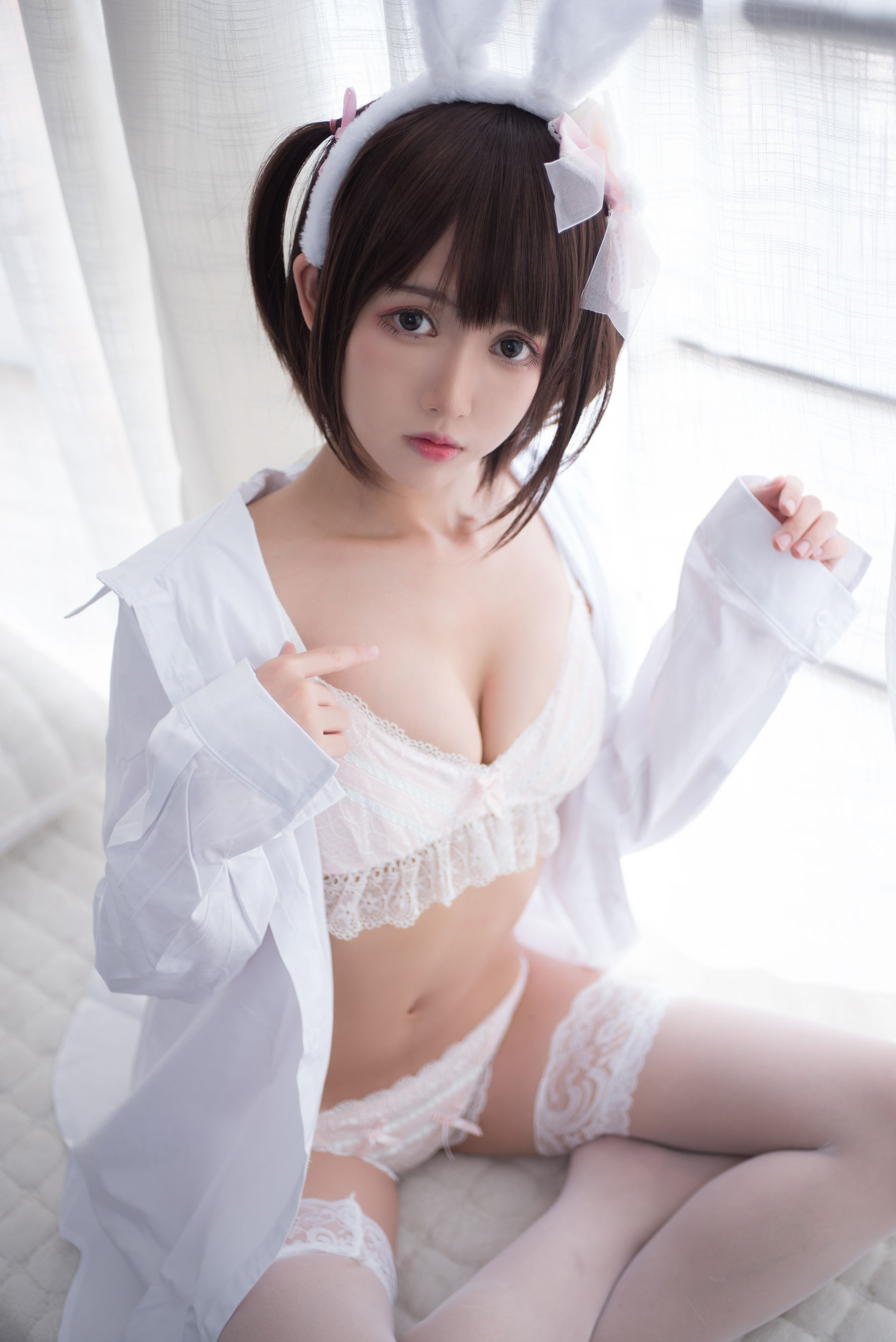 [萝莉COS] 鳗鱼霏儿 – 兽耳 白色蕾丝情趣 [17P] 2023-04-08 11:19:20 - 妍画集-妍画集