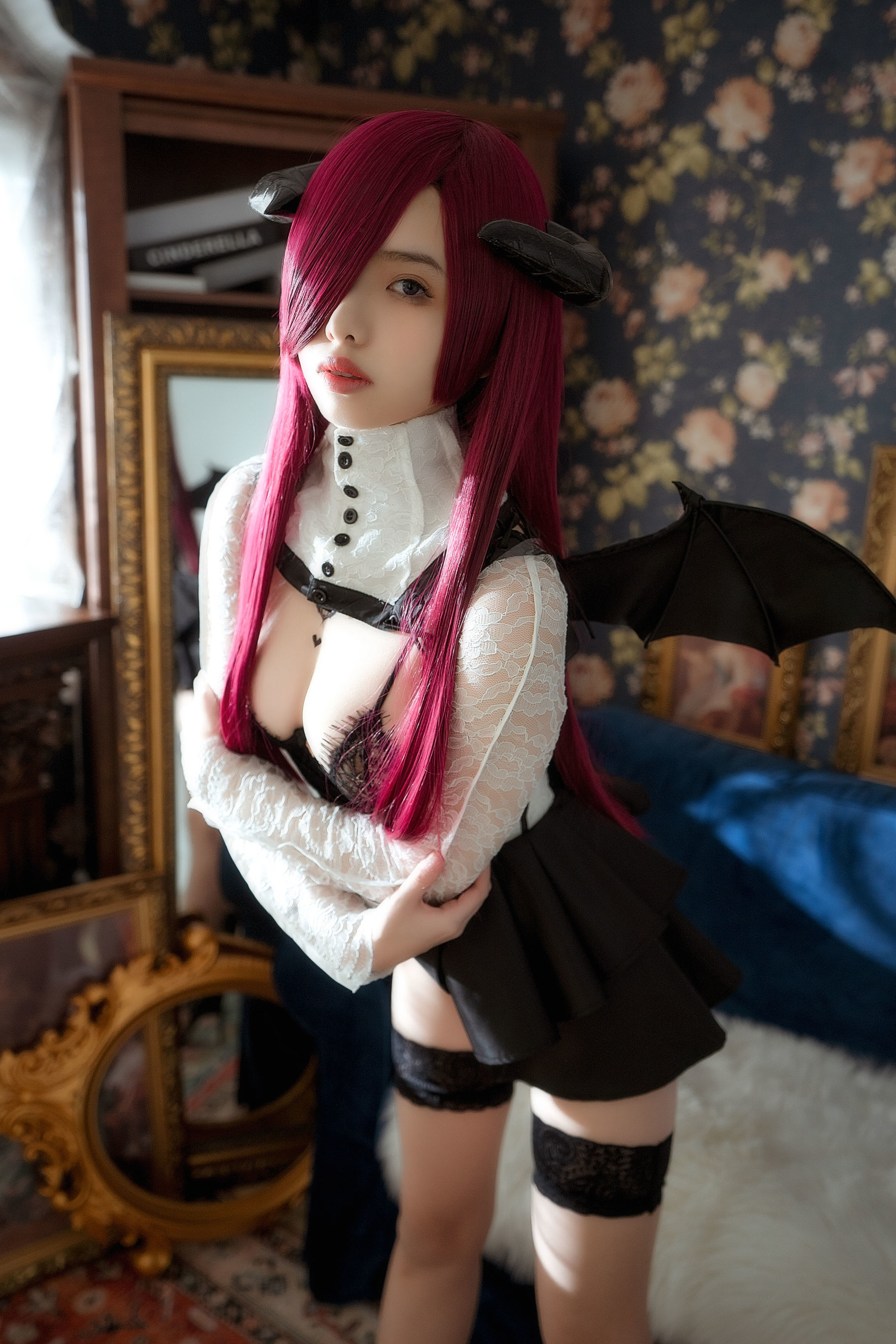 [萝莉COS] 雯妹 – 魅魔 the countess of devil [38P] 2023-04-11 00:14:38 - 妍画集-妍画集