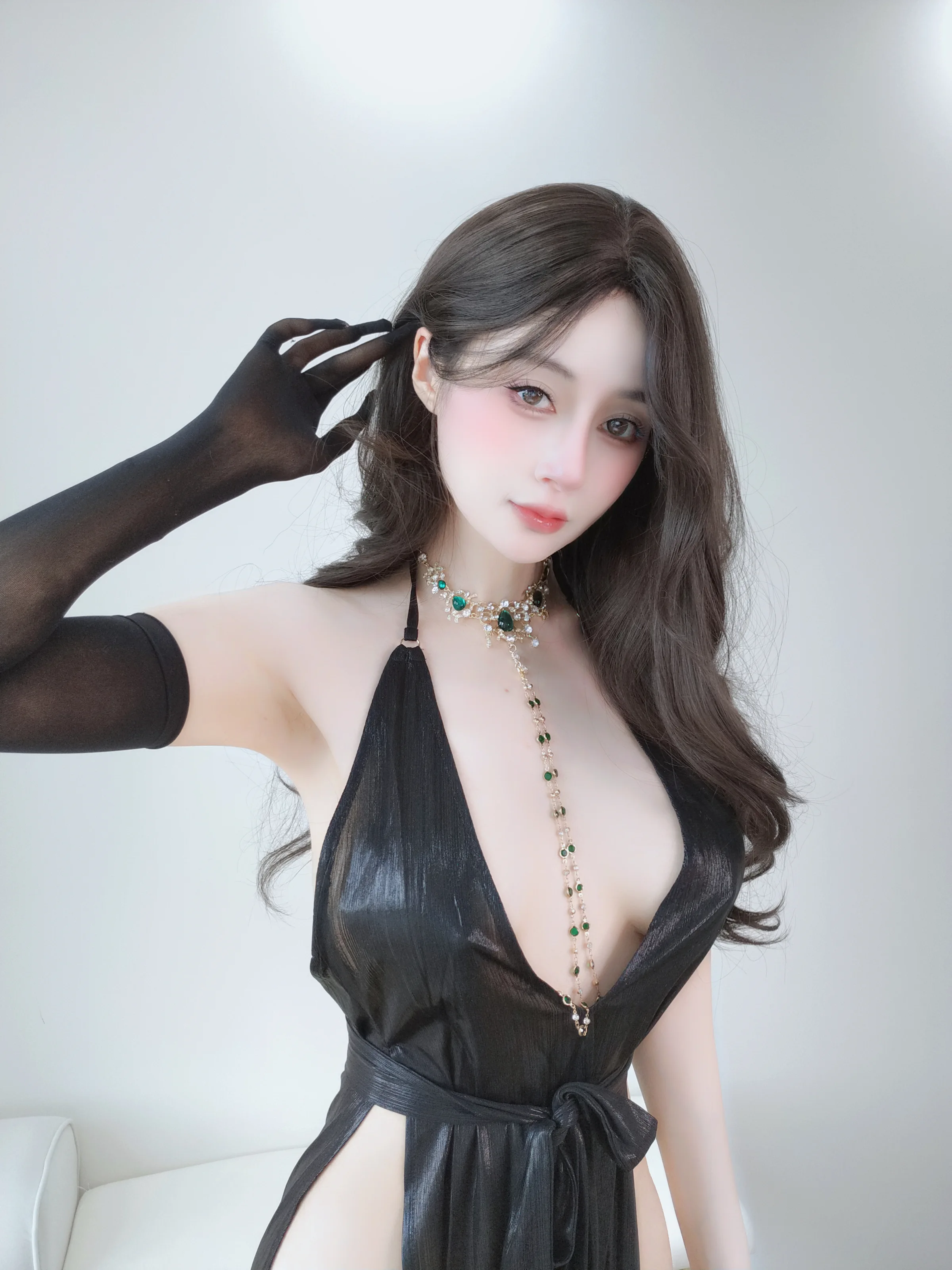 白银81 – 自摄Vol.103 黑丝礼裙 [122P] 插图3